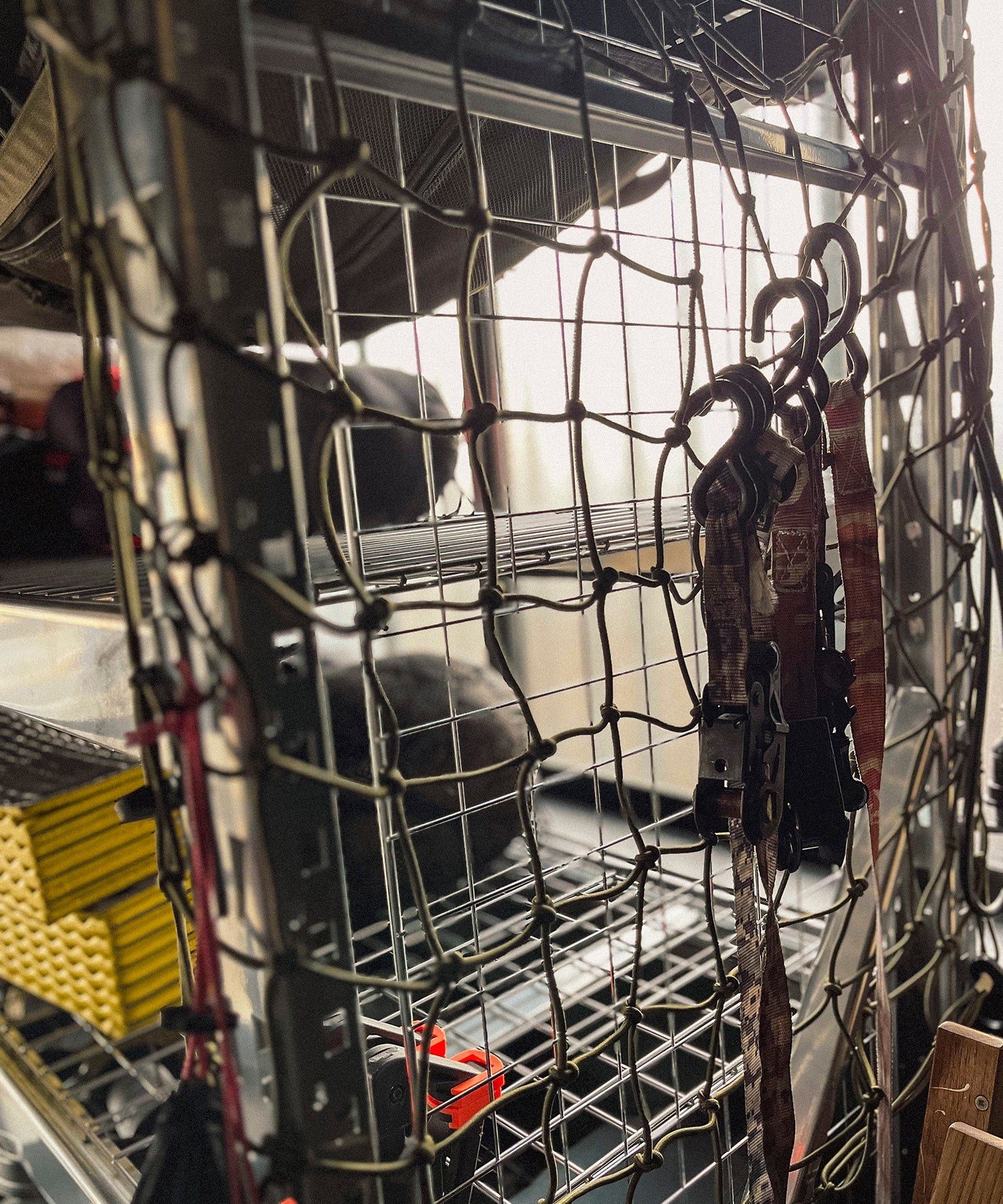 おしゃれ おすすめ カー用品 ラバー ラゲージ ホールド ネット 便利グッズ 収納