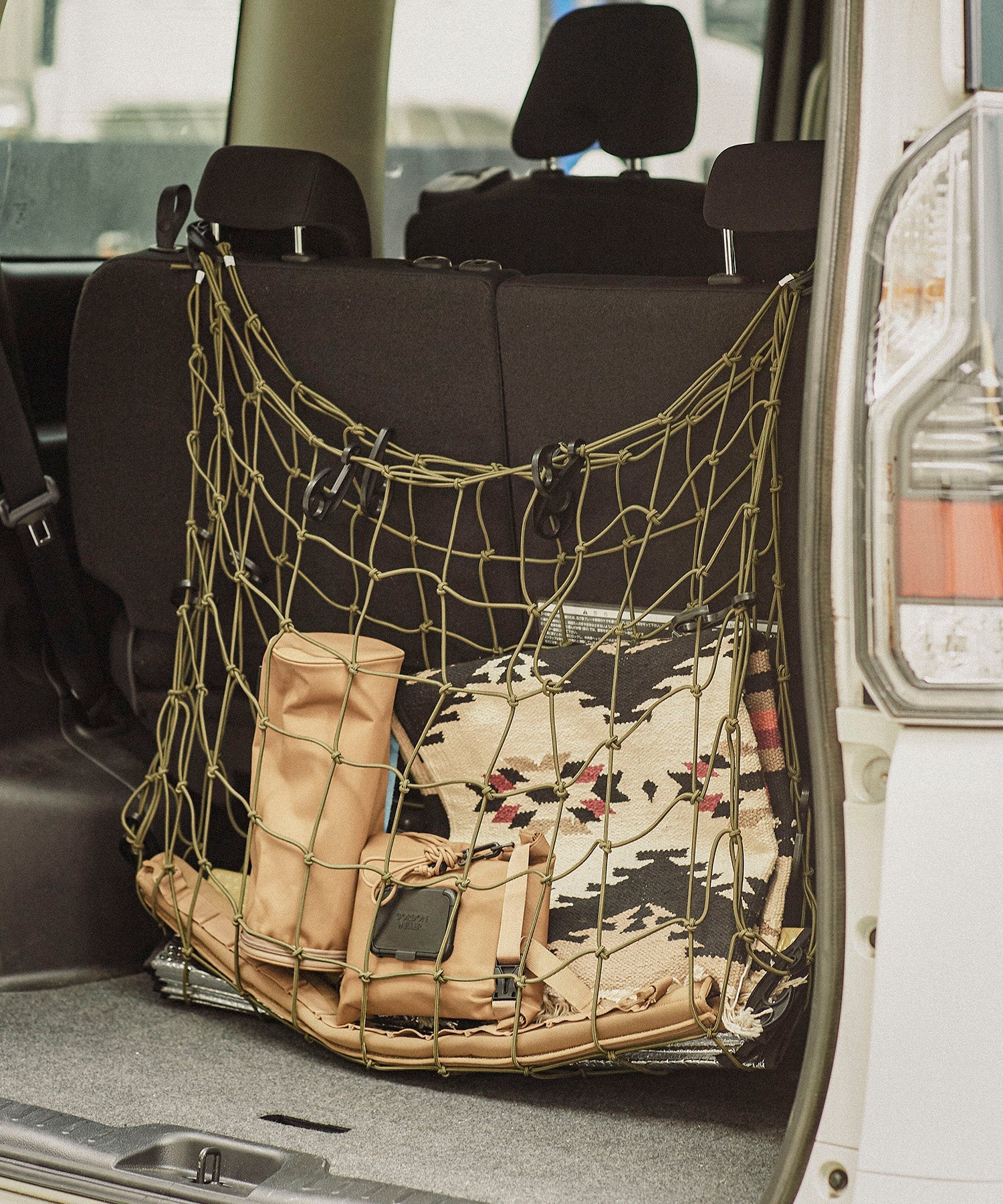 おしゃれ おすすめ カー用品 ラバー ラゲージ ホールド ネット 便利グッズ 収納