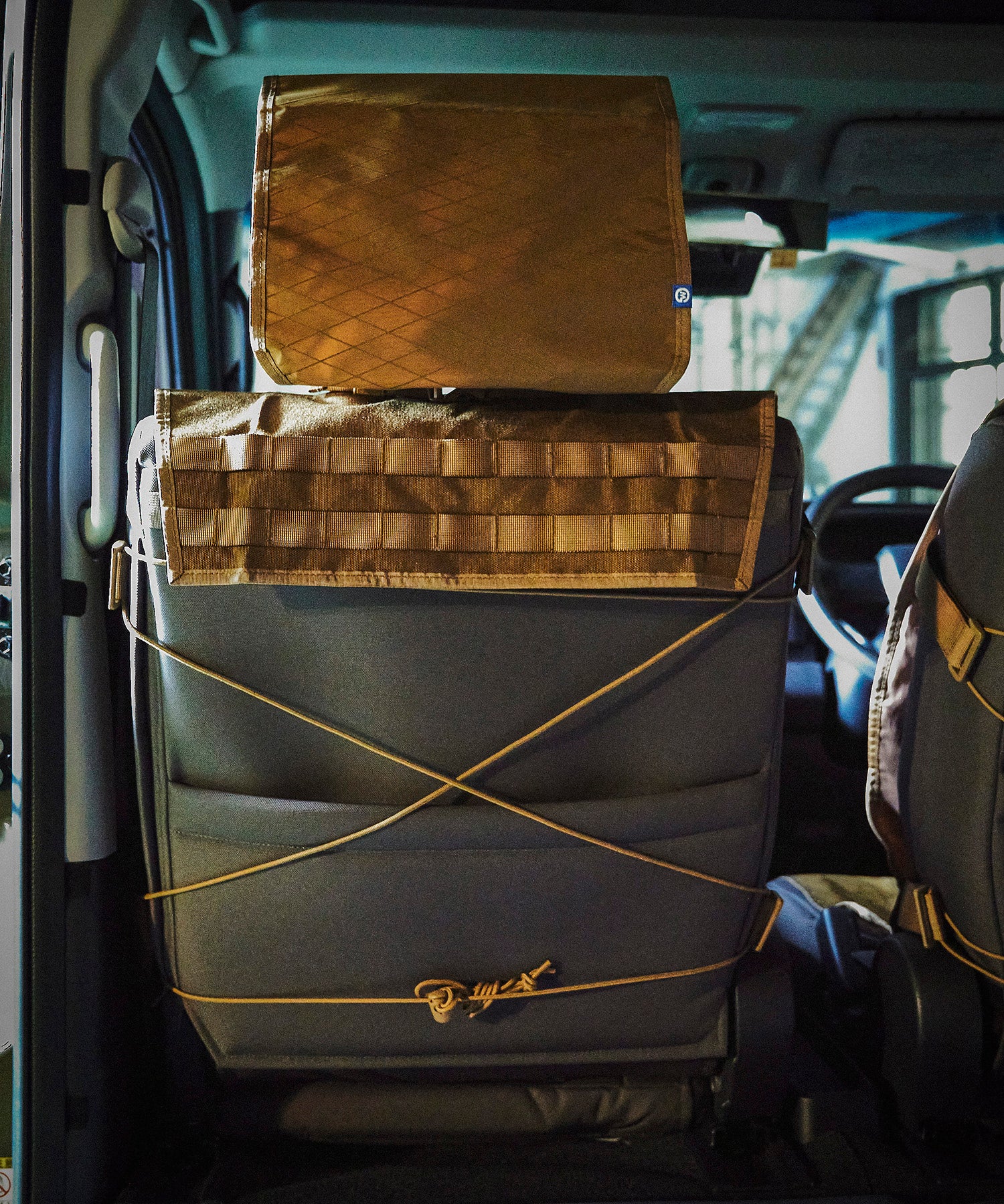 おしゃれ おすすめ カー用品 車 かけるだけ 防水 汎用 X-PAC シートカバー