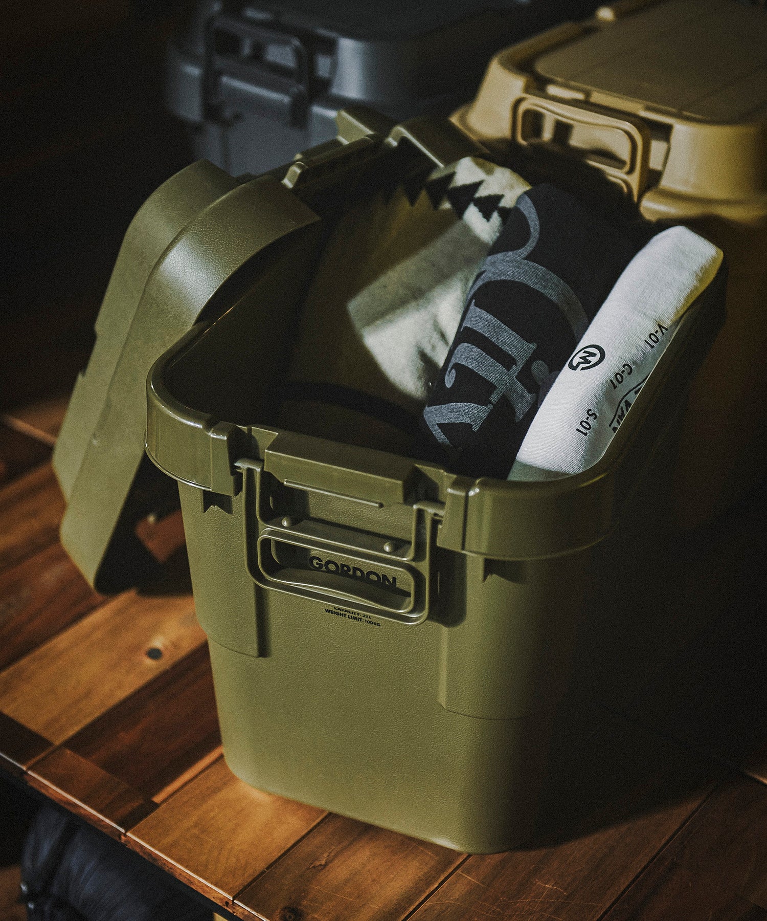 おしゃれ おすすめ 積み重ね可能 座れる フタ付き 収納ボックス スタッキング トランクカーゴ