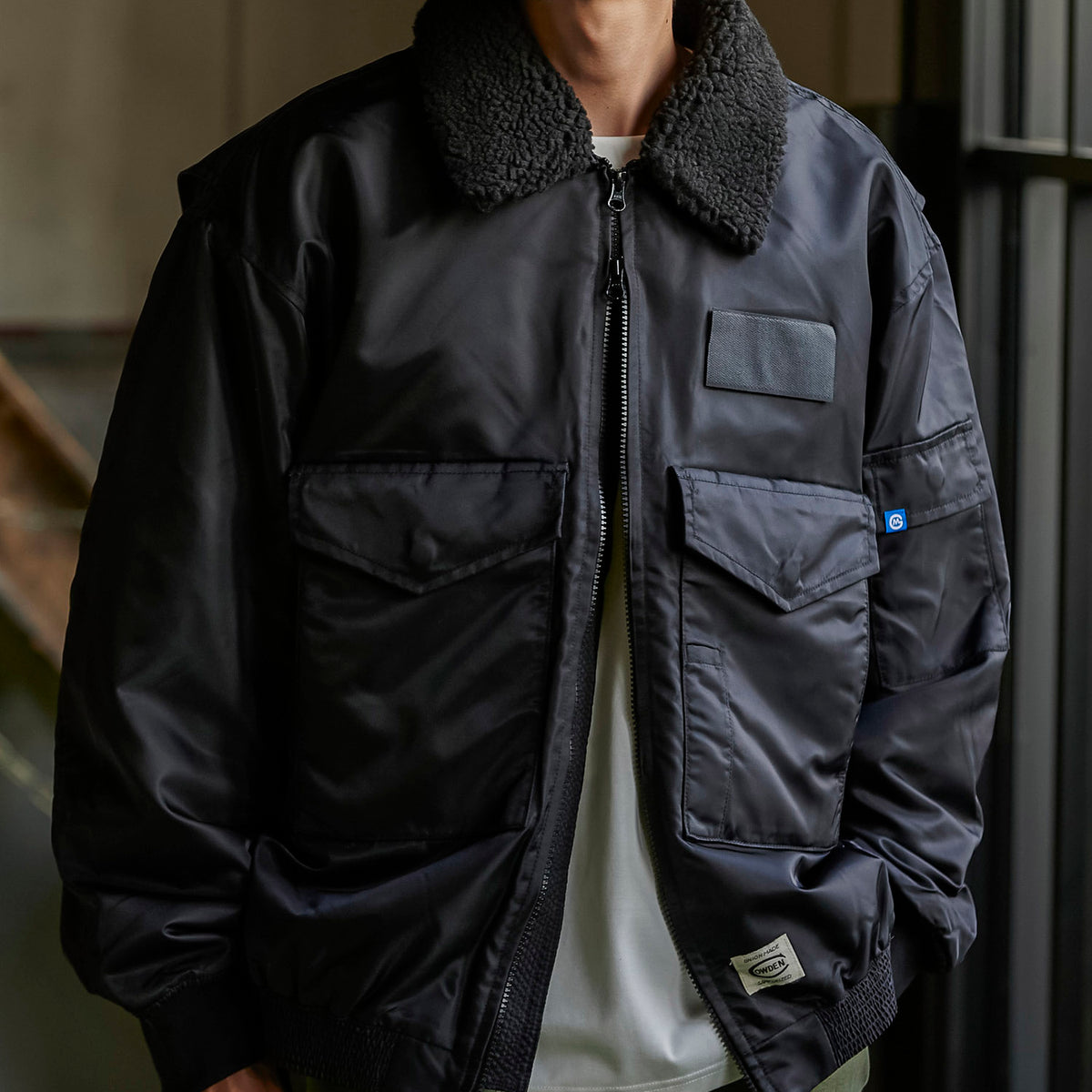 01629726-3.jpg?crop=center& 