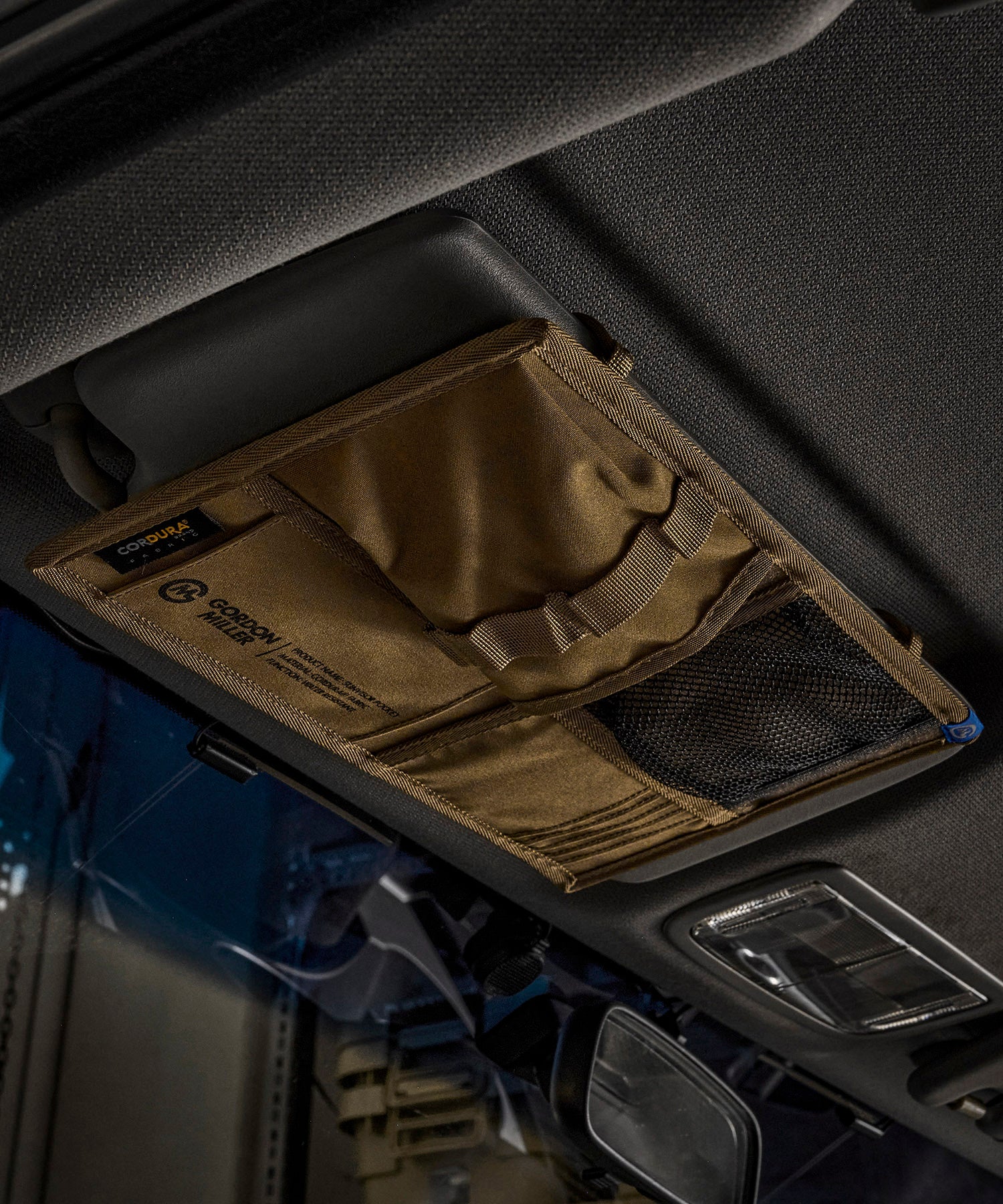 おしゃれ おすすめ カー用品 コーデュラ サンバイザー ポケット 便利グッズ 収納