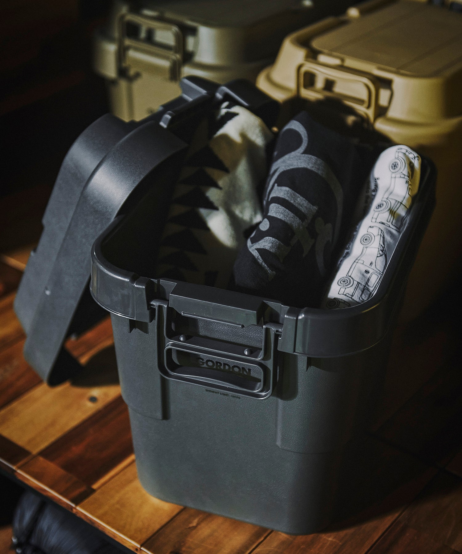 おしゃれ おすすめ 積み重ね可能 座れる フタ付き 収納ボックス スタッキング トランクカーゴ