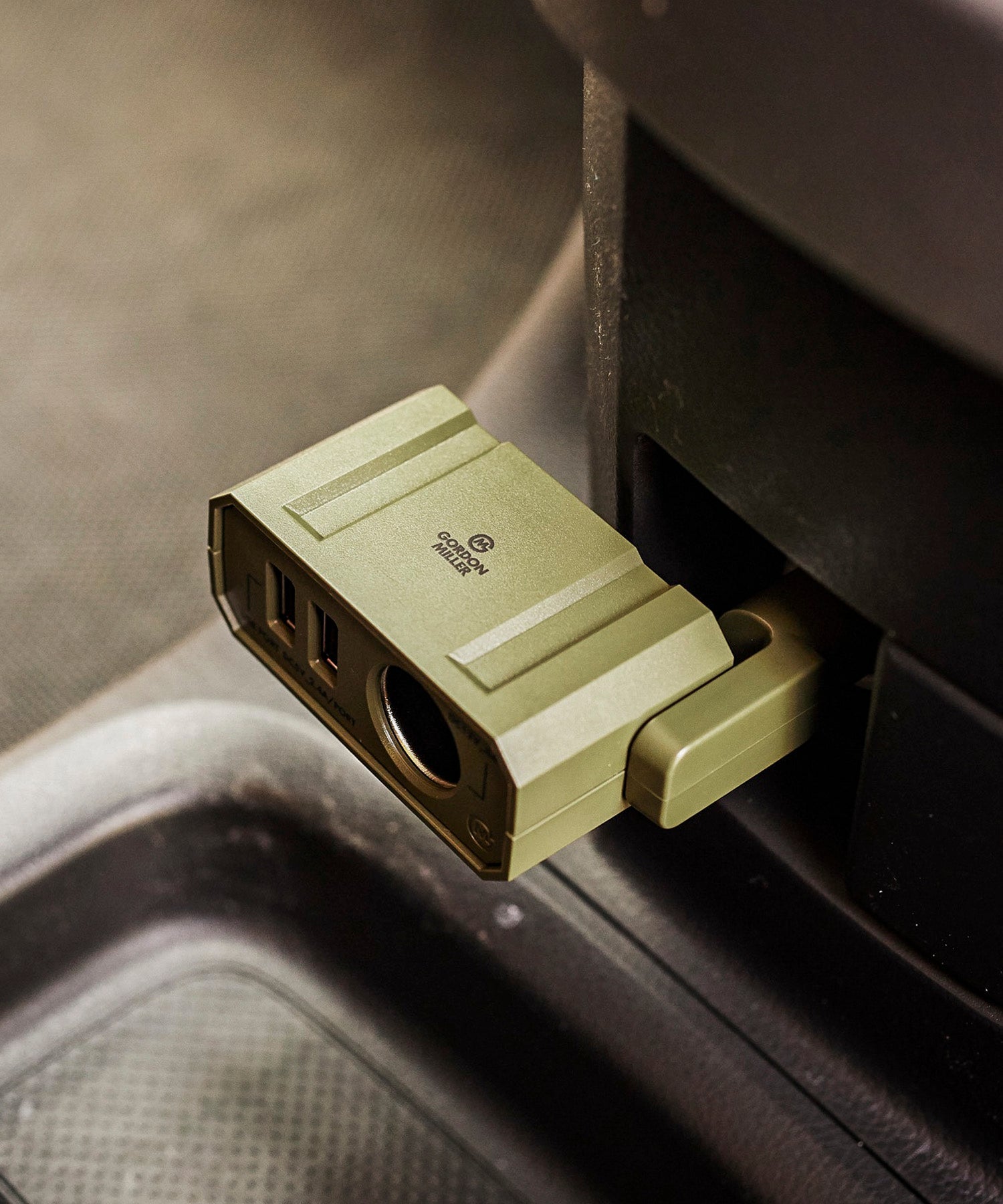 おしゃれ おすすめ カー用品 1ポート USB DCソケット 便利グッズ シガーソケット用