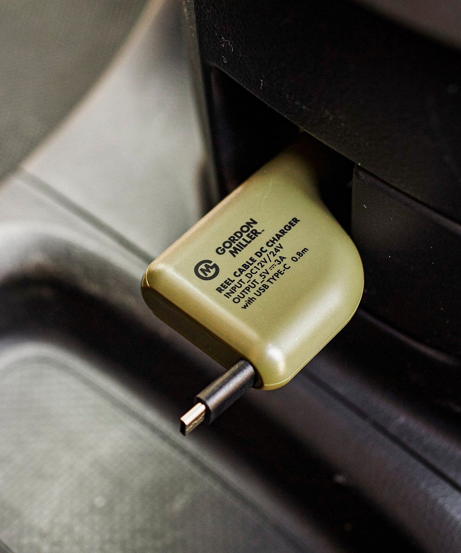 おしゃれ おすすめ カー用品 タイプC 巻取り型 充電器 便利グッズ シガーソケット用