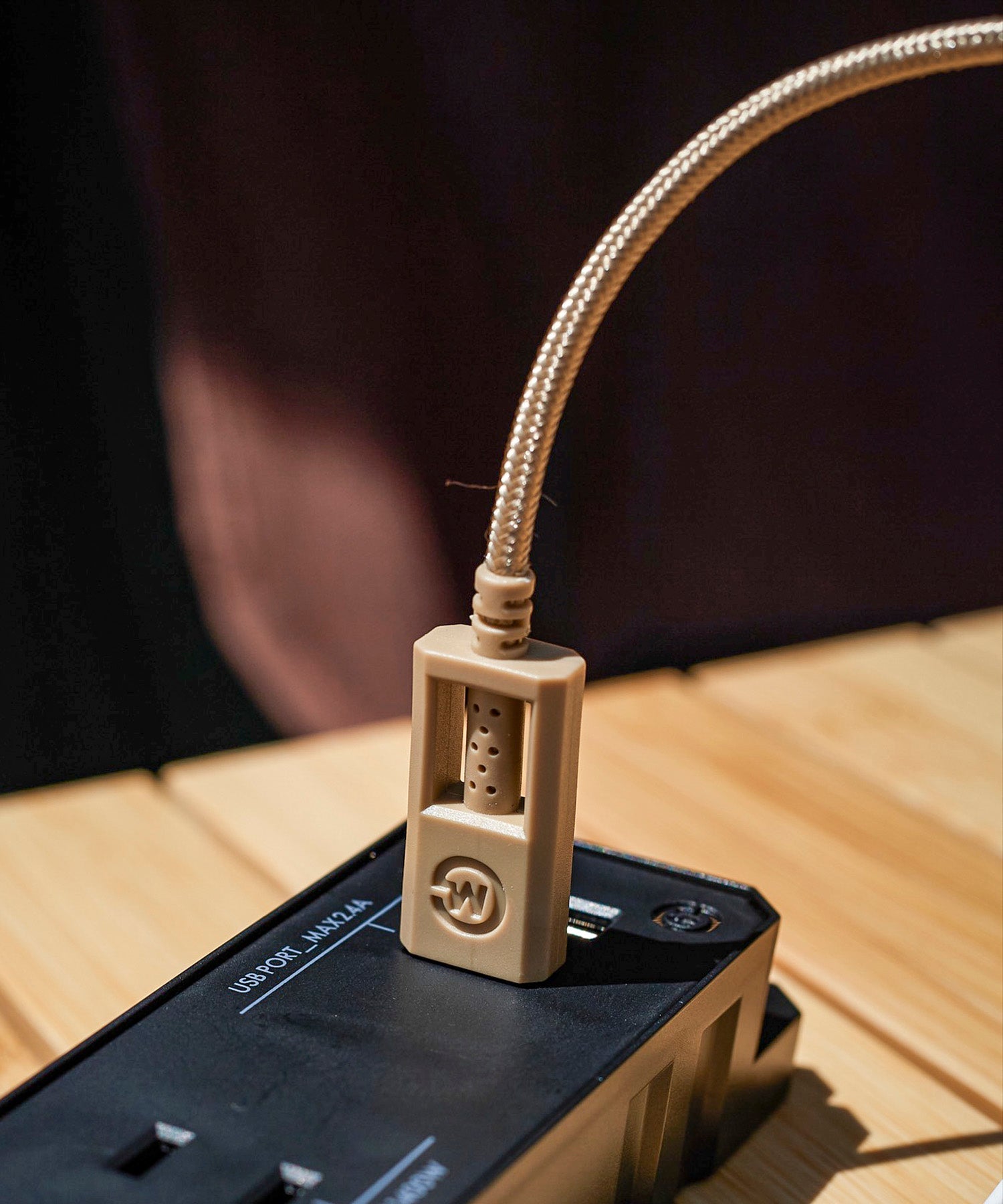 おしゃれ おすすめ カー用品 USBケーブル タイプA ライトニング 充電器 便利グッズ