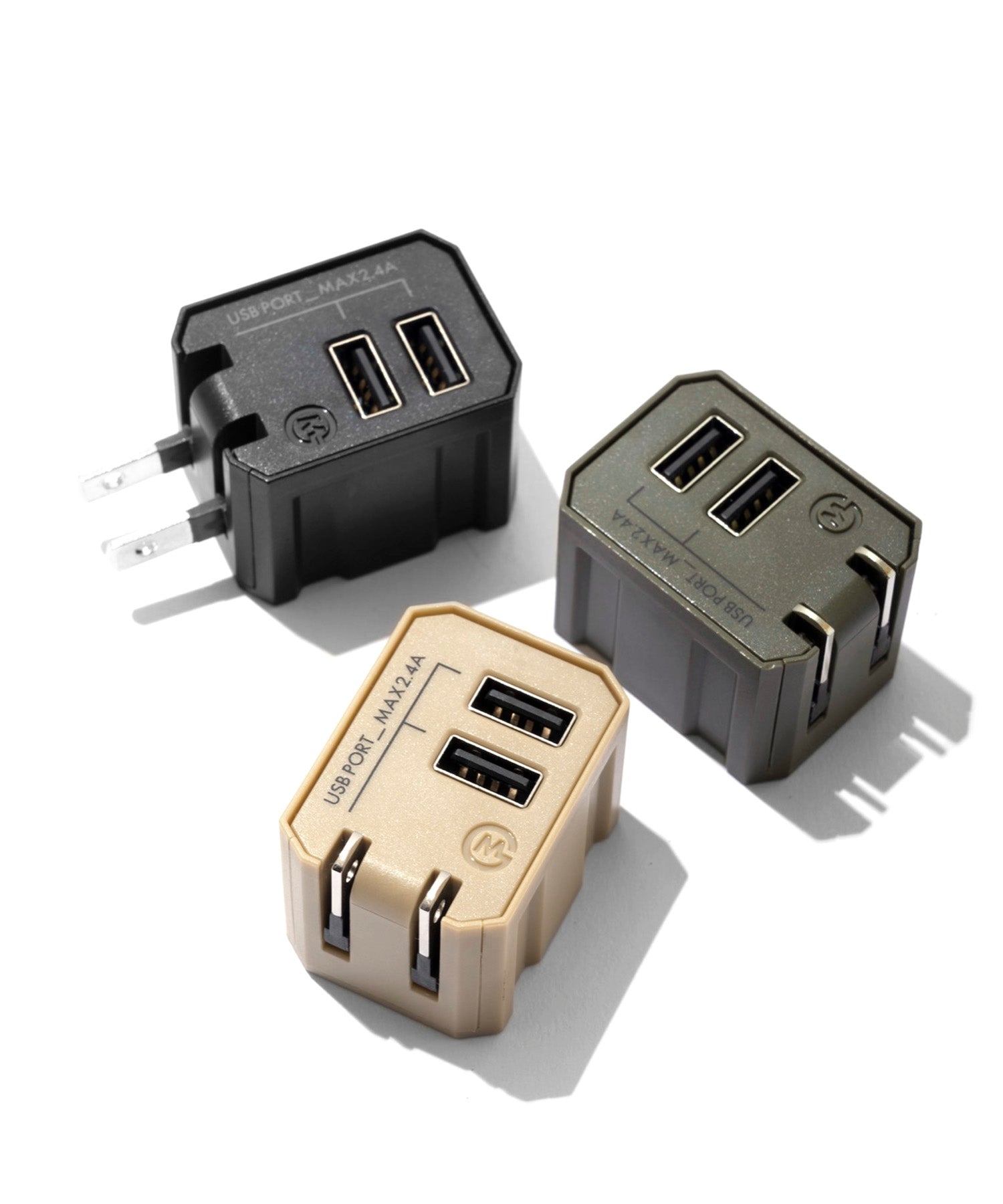 おしゃれ おすすめ カー用品 USBポート 2ポート コンパクト 充電器 便利グッズ