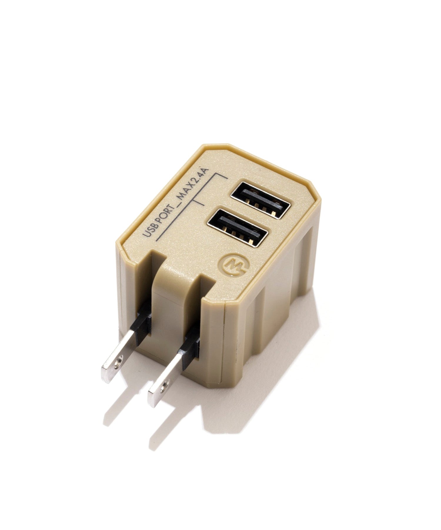おしゃれ おすすめ カー用品 USBポート 2ポート コンパクト 充電器 便利グッズ