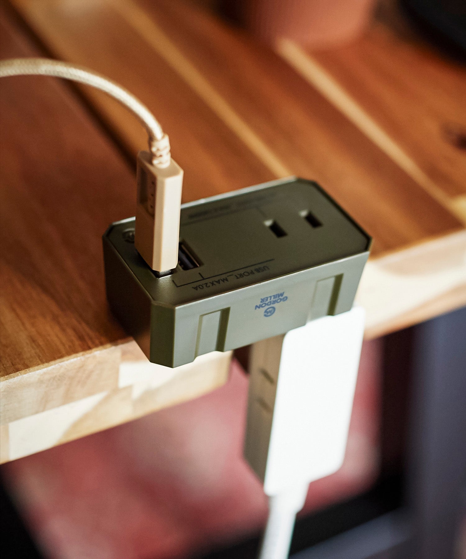 おしゃれ おすすめ カー用品 USBポート タイプA コンパクト 電源タップ 便利グッズ