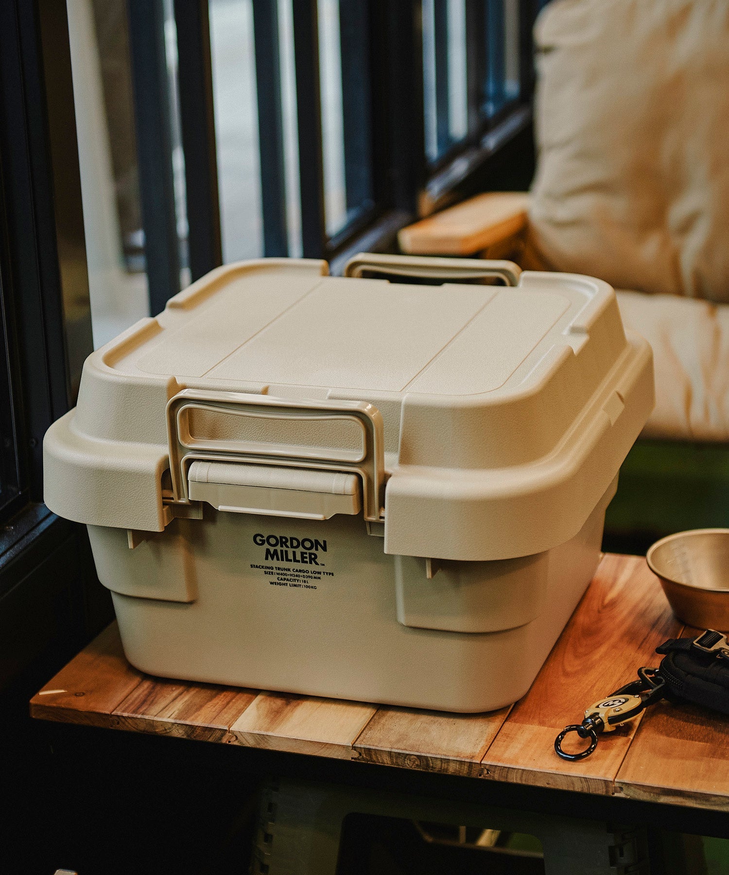 おしゃれ おすすめ 積み重ね可能 座れる フタ付き 収納ボックス スタッキング トランクカーゴ