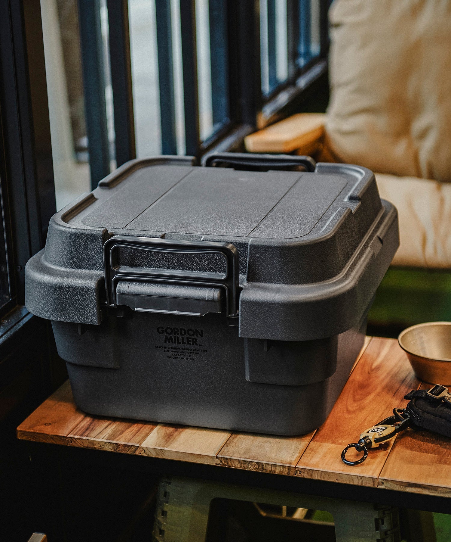 おしゃれ おすすめ 積み重ね可能 座れる フタ付き 収納ボックス スタッキング トランクカーゴ