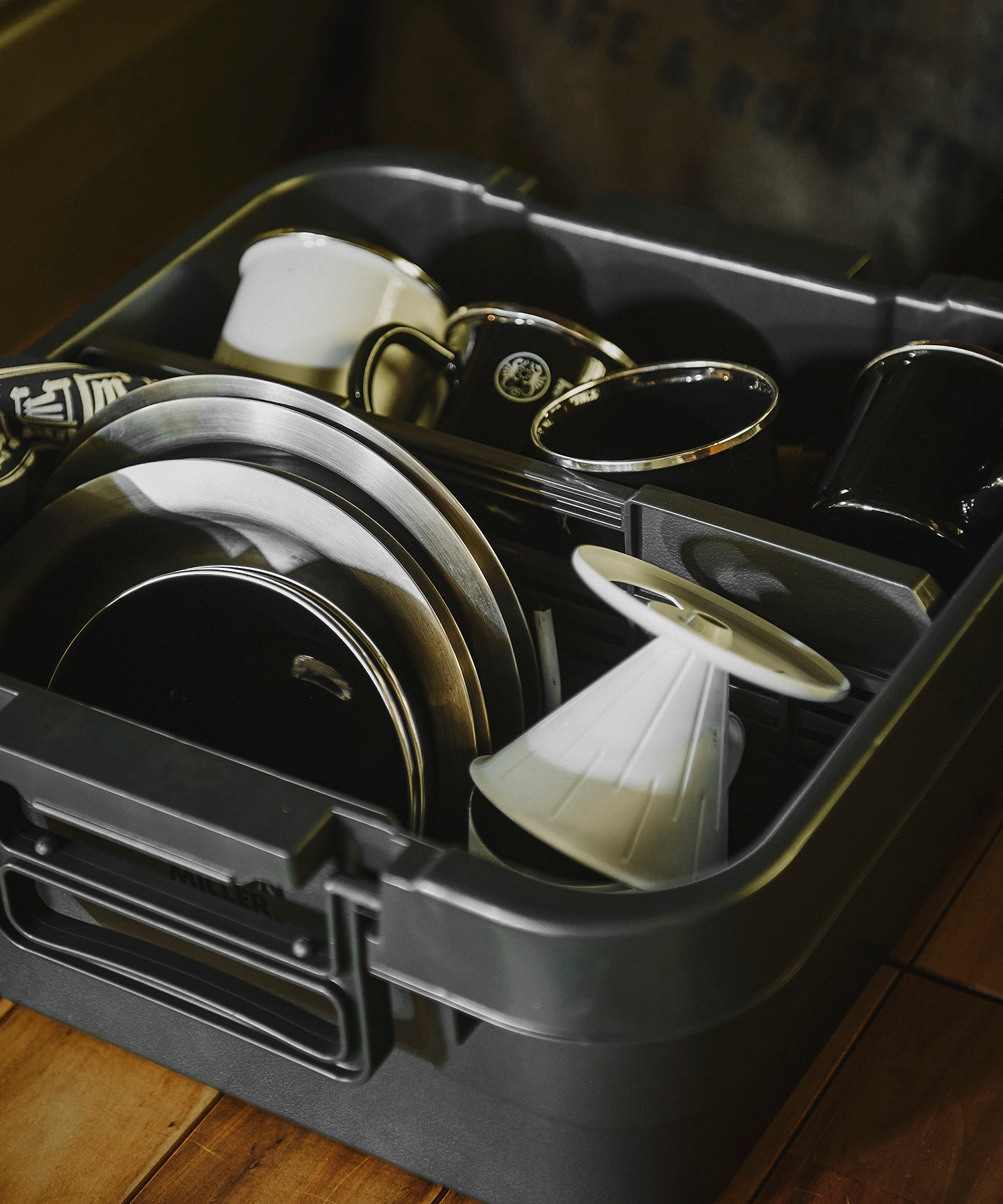 おしゃれ おすすめ 積み重ね可能 座れる フタ付き 収納ボックス スタッキング トランクカーゴ