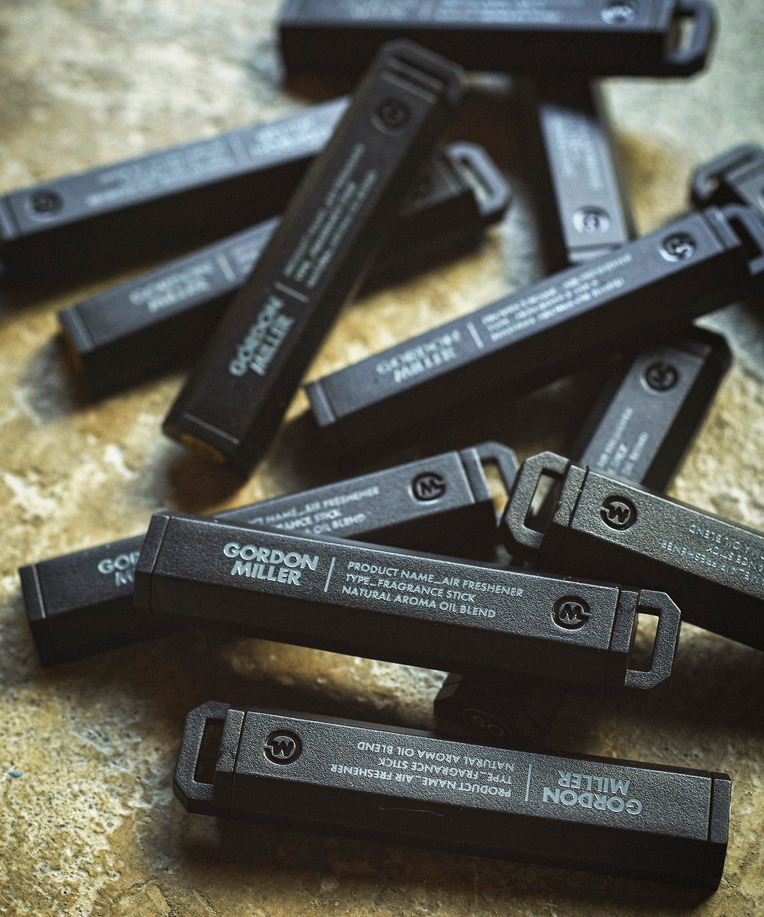 おしゃれ おすすめ カー用品 芳香剤 ACクリップ エアフレッシュナー スティックタイプ