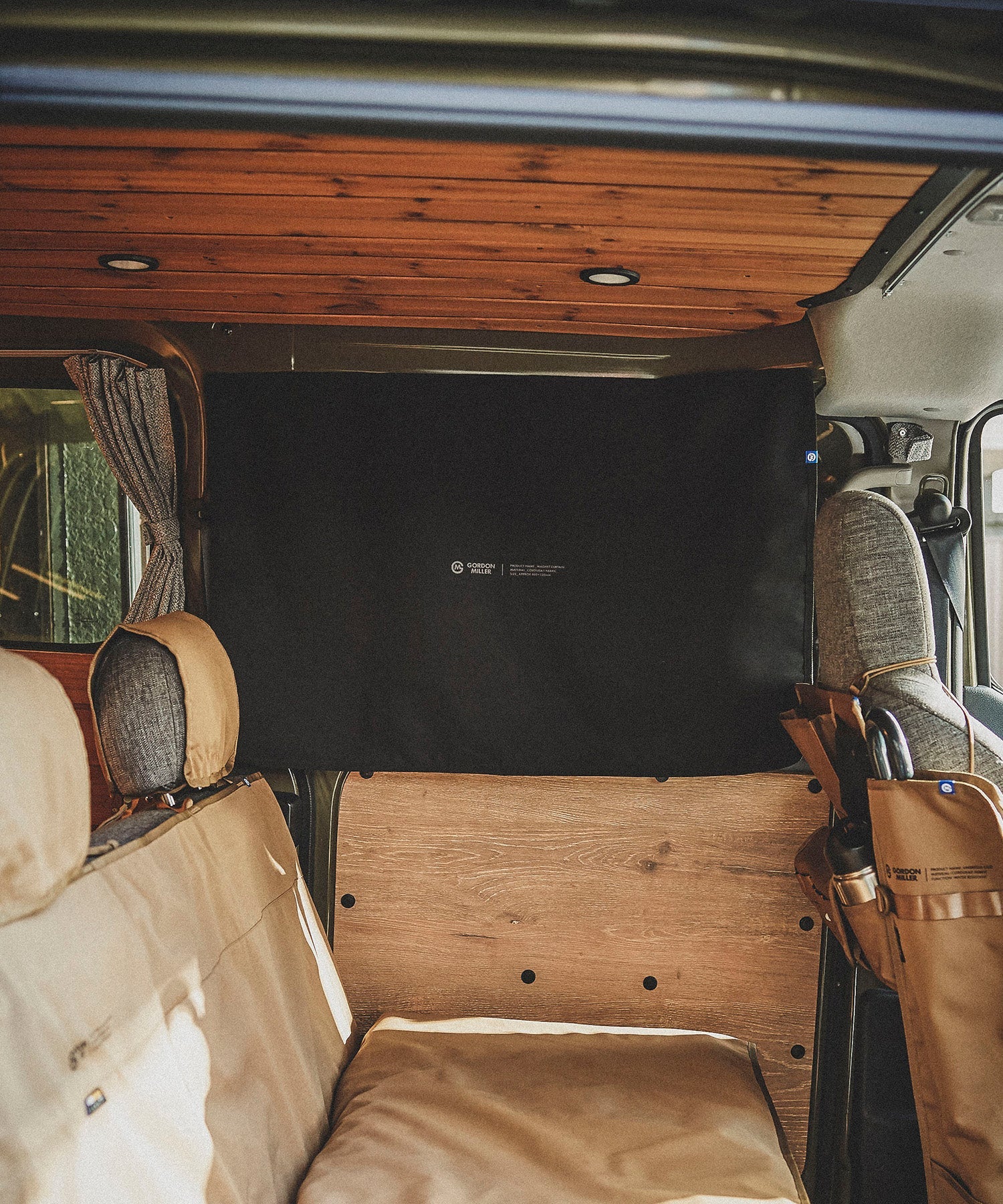 おしゃれ おすすめ カー用品 コーデュラ マグネット カーテン 汎用 便利グッズ