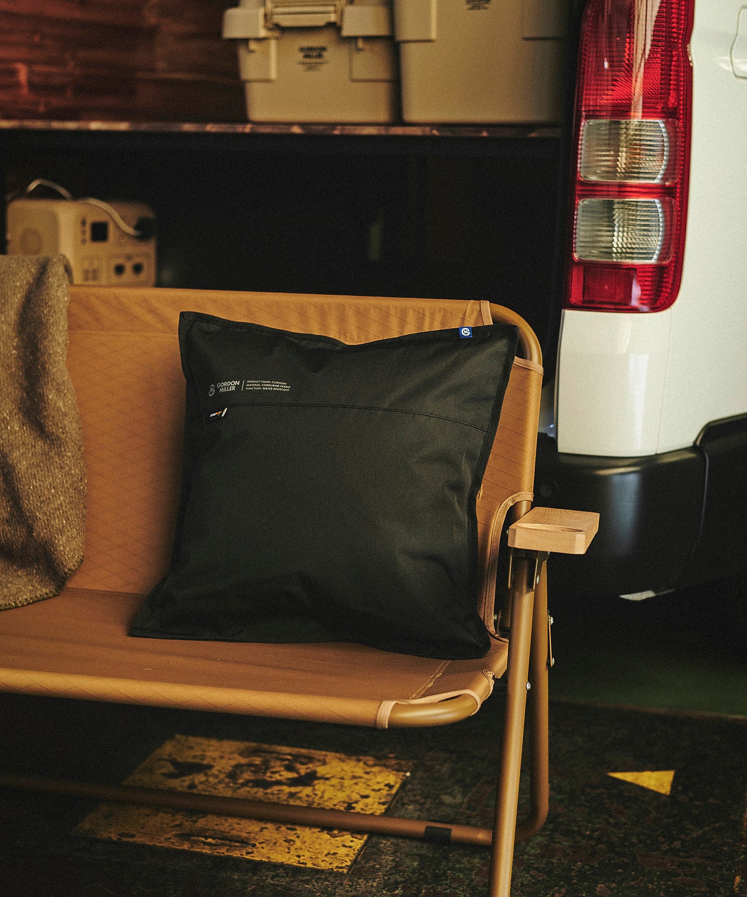 おしゃれ おすすめ カー用品 コーデュラ クッション 汎用 便利グッズ