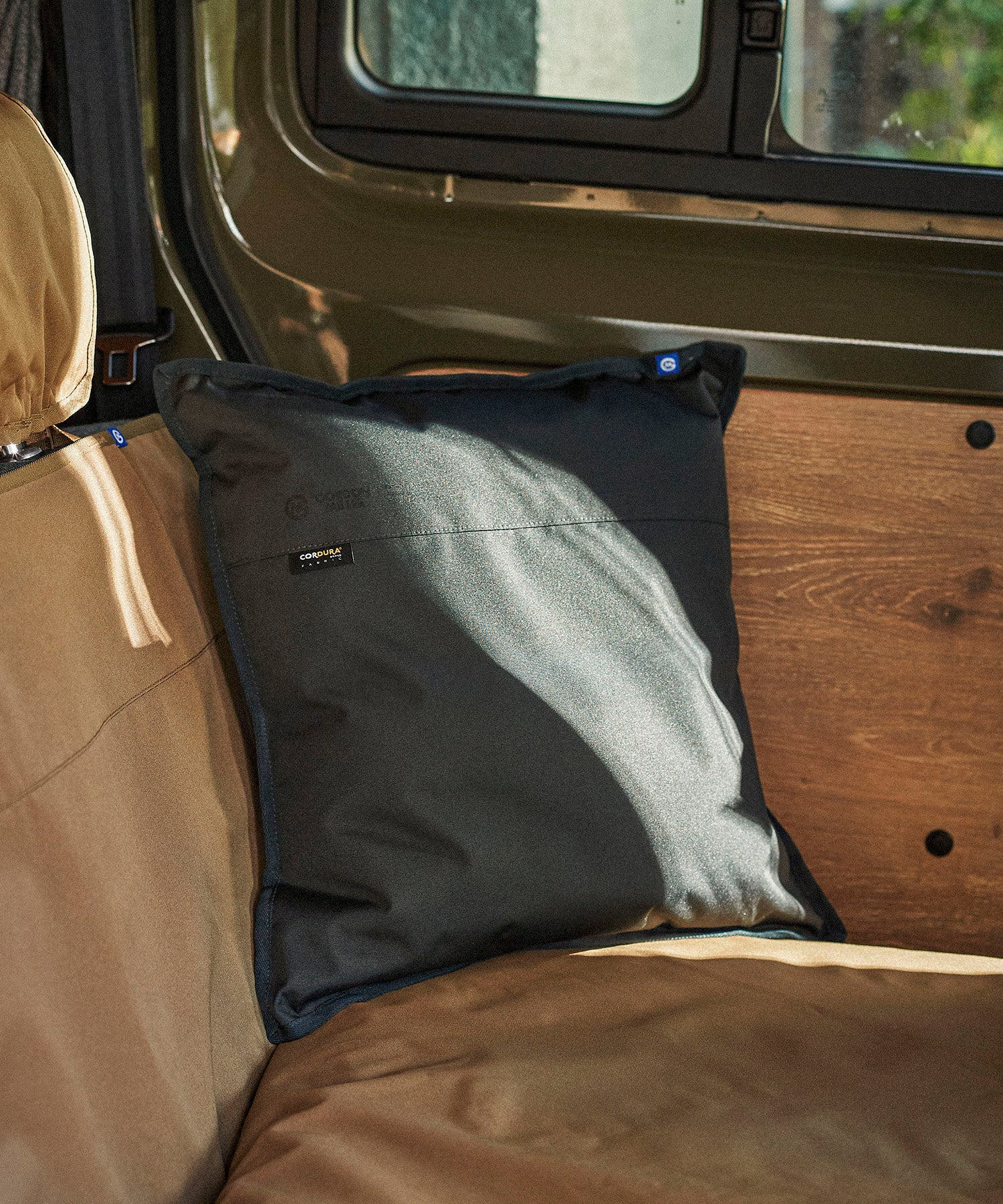 おしゃれ おすすめ カー用品 コーデュラ クッション 汎用 便利グッズ