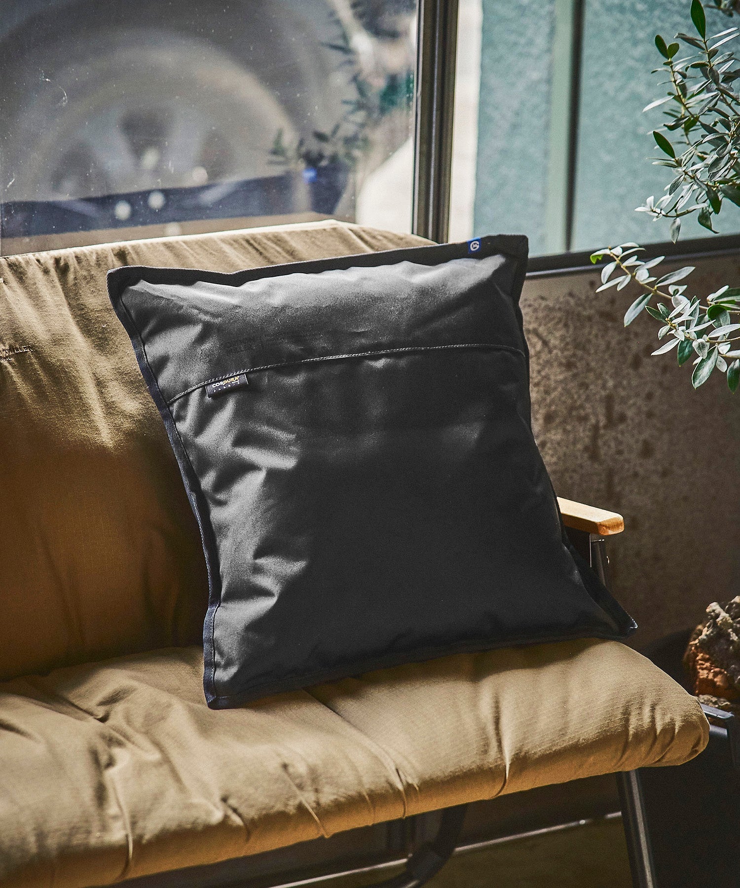 おしゃれ おすすめ カー用品 コーデュラ クッション 汎用 便利グッズ