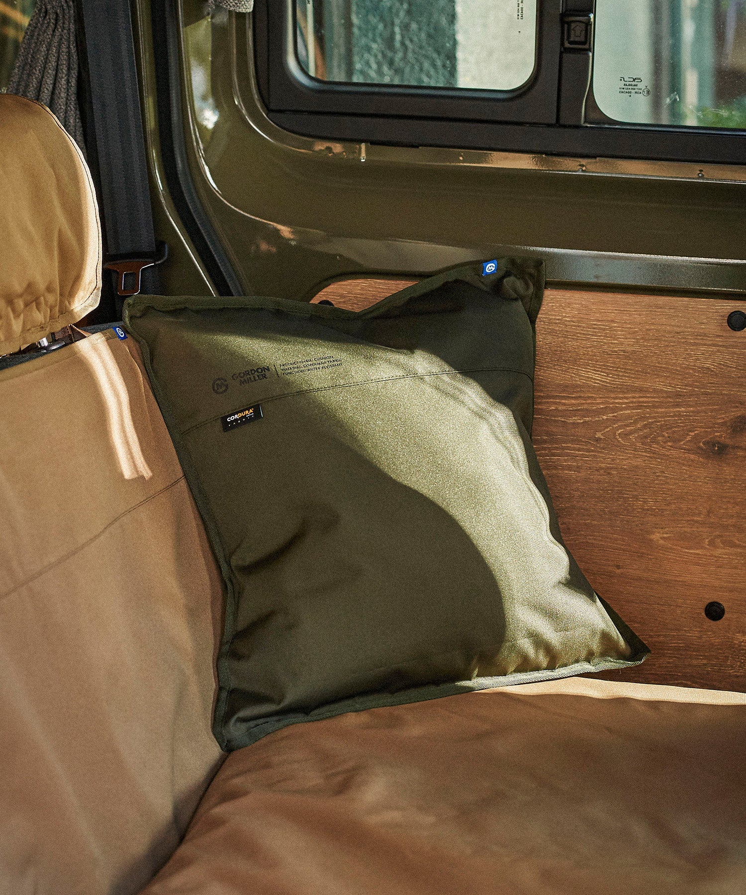 おしゃれ おすすめ カー用品 コーデュラ クッション 汎用 便利グッズ