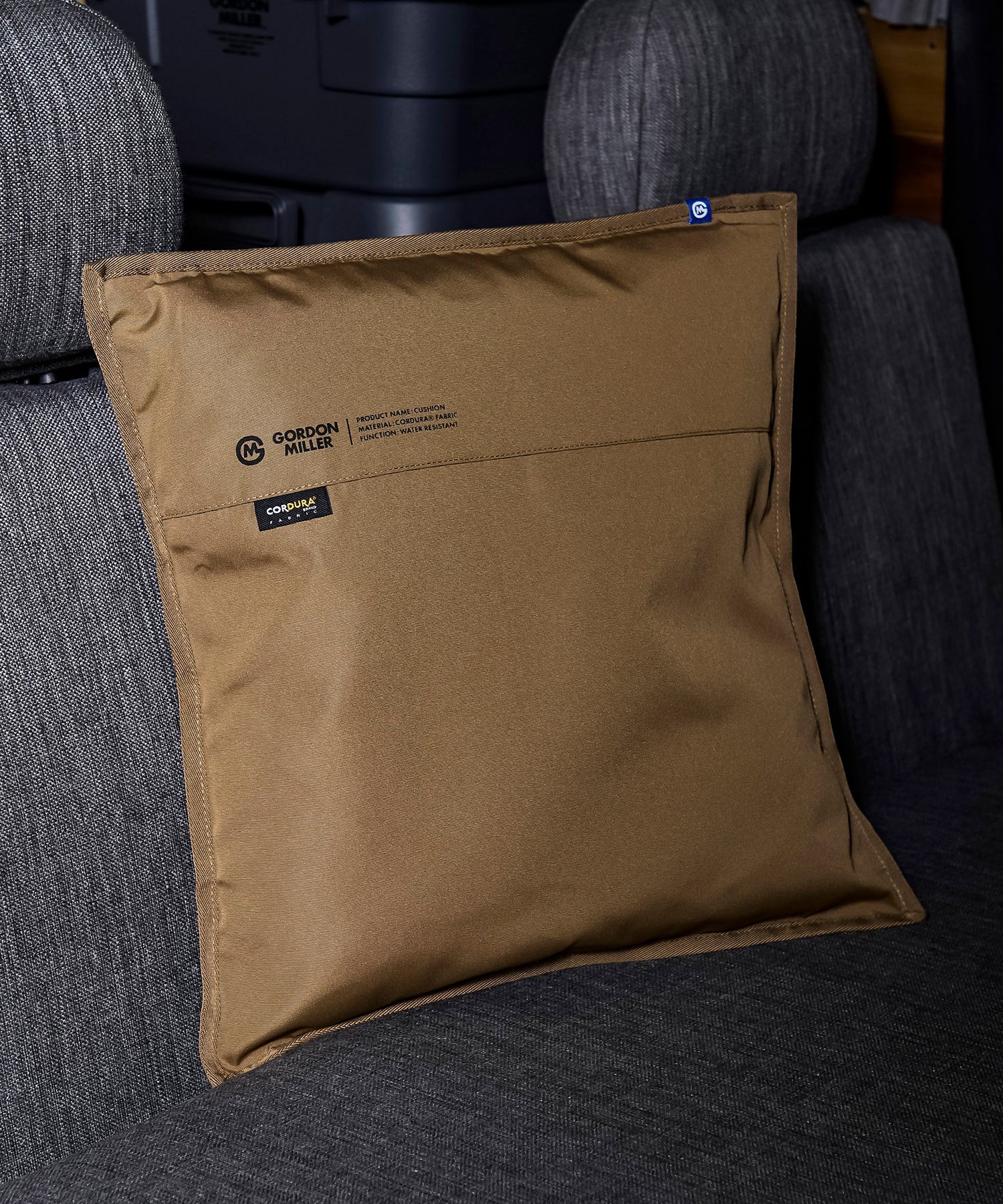 コーデュラ クッション