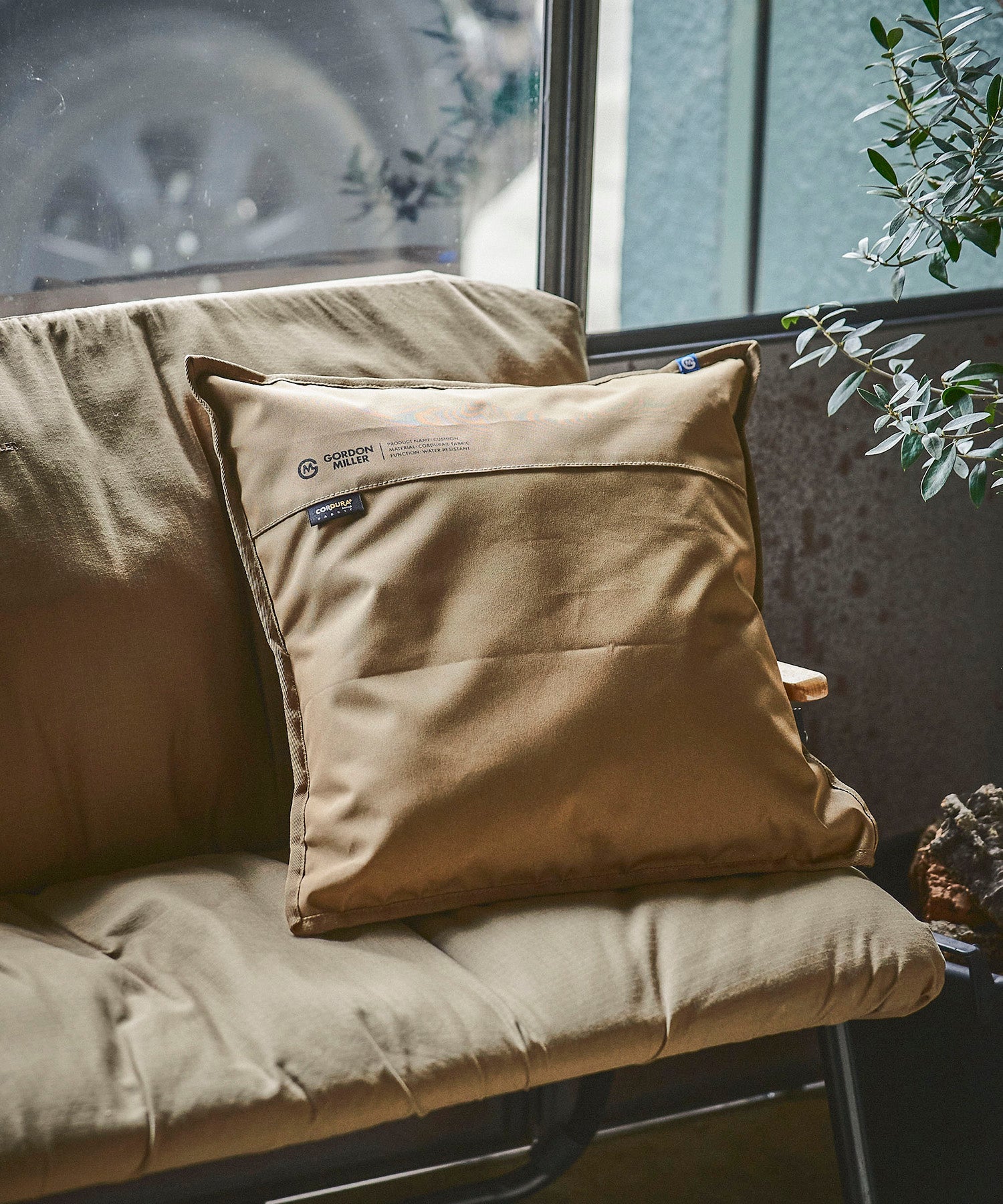 おしゃれ おすすめ カー用品 コーデュラ クッション 汎用 便利グッズ