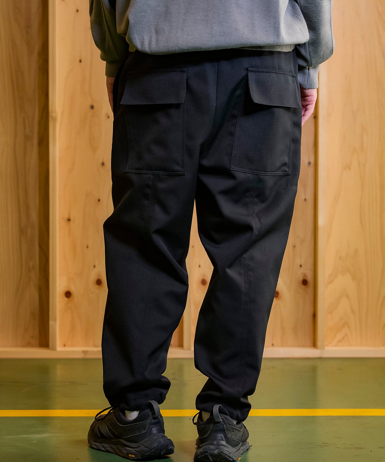 ジャックミラー シームレスライフ アパレル ワークウェア シンプル ファッション おすすめ おしゃれ JML パンツ ジェンダーレス ウール 冬 ドロスト