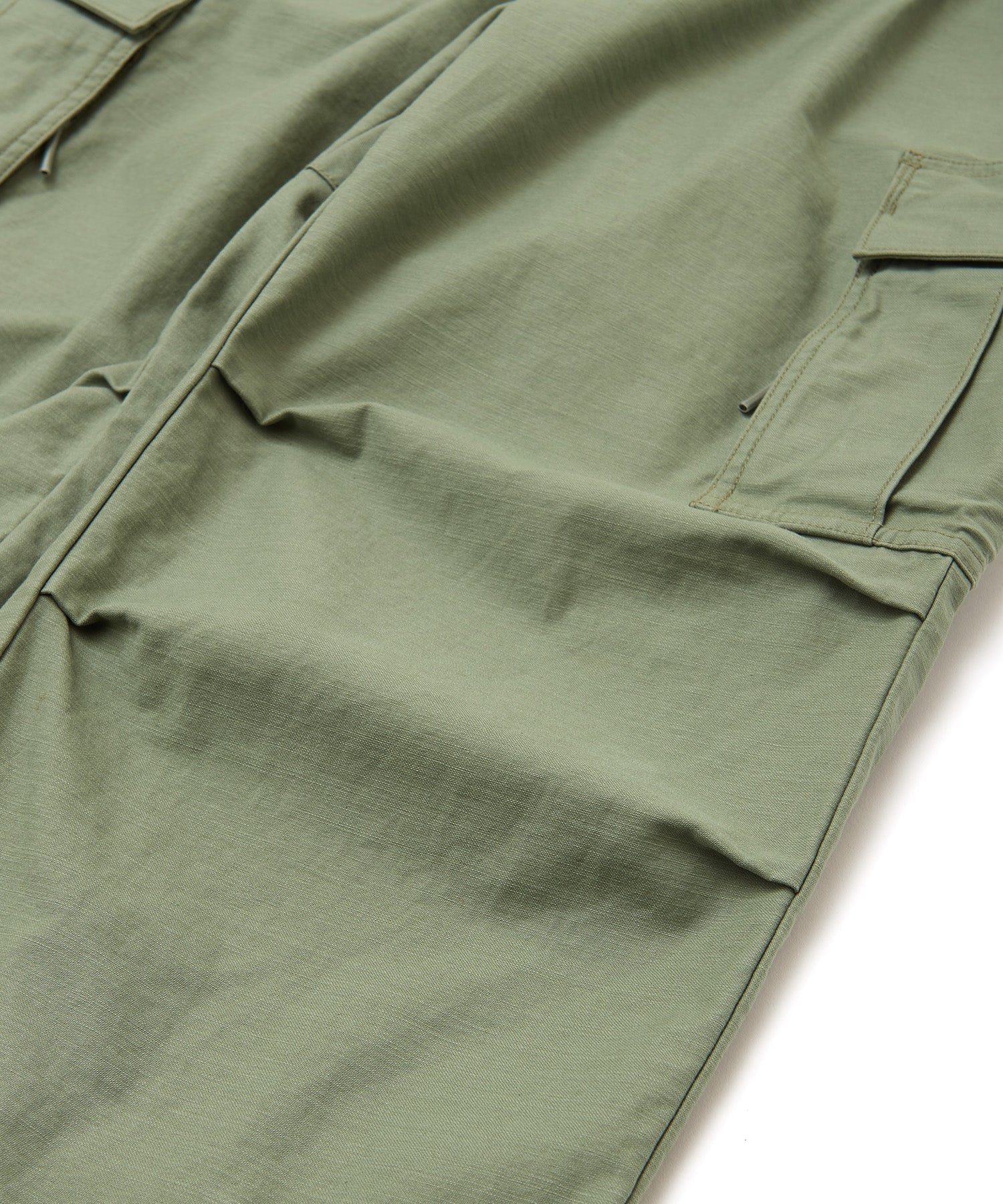 おしゃれ おすすめ ワークウェア ブランド バックサテン ガレージ カーゴパンツ