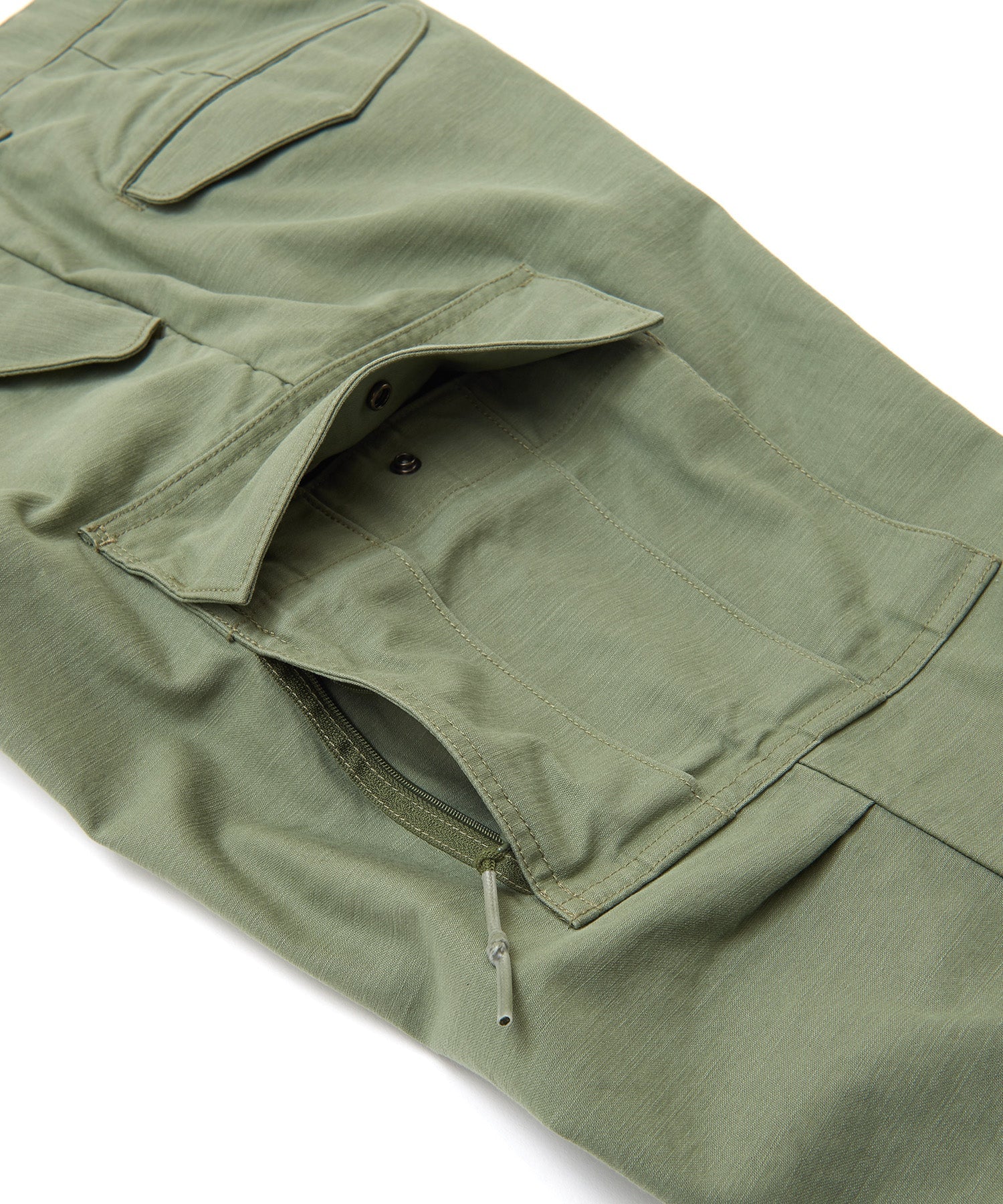 おしゃれ おすすめ ワークウェア ブランド バックサテン ガレージ カーゴパンツ