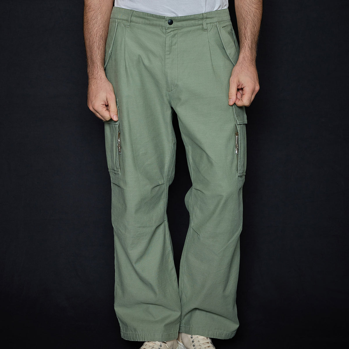 01713607_1.jpg?crop=center& 