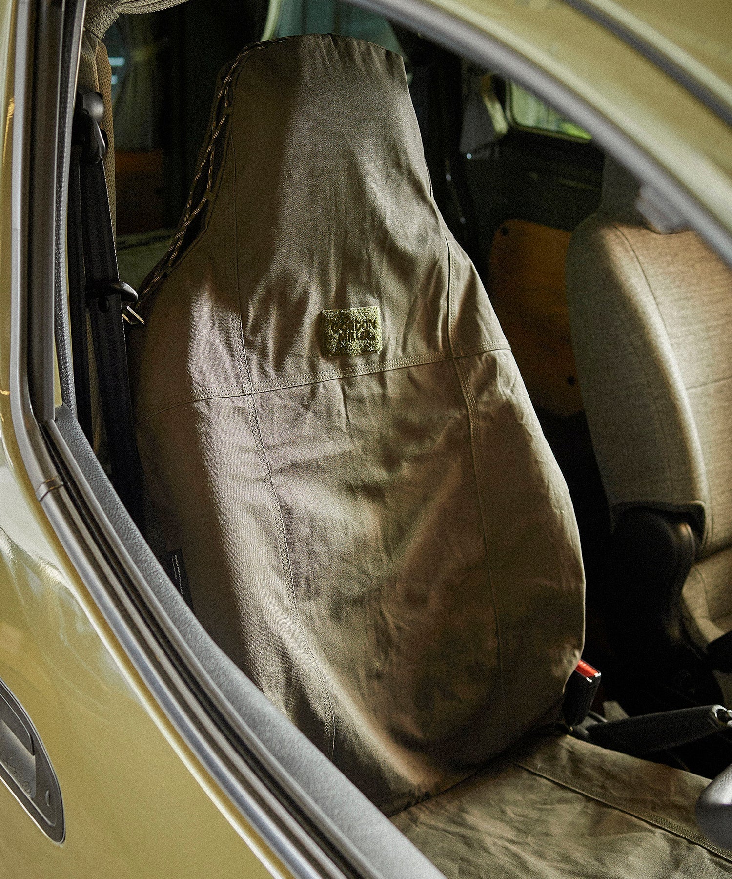 おしゃれ おすすめ カー用品 車 かけるだけ キャンバス 防水 汎用 フロント シートカバー