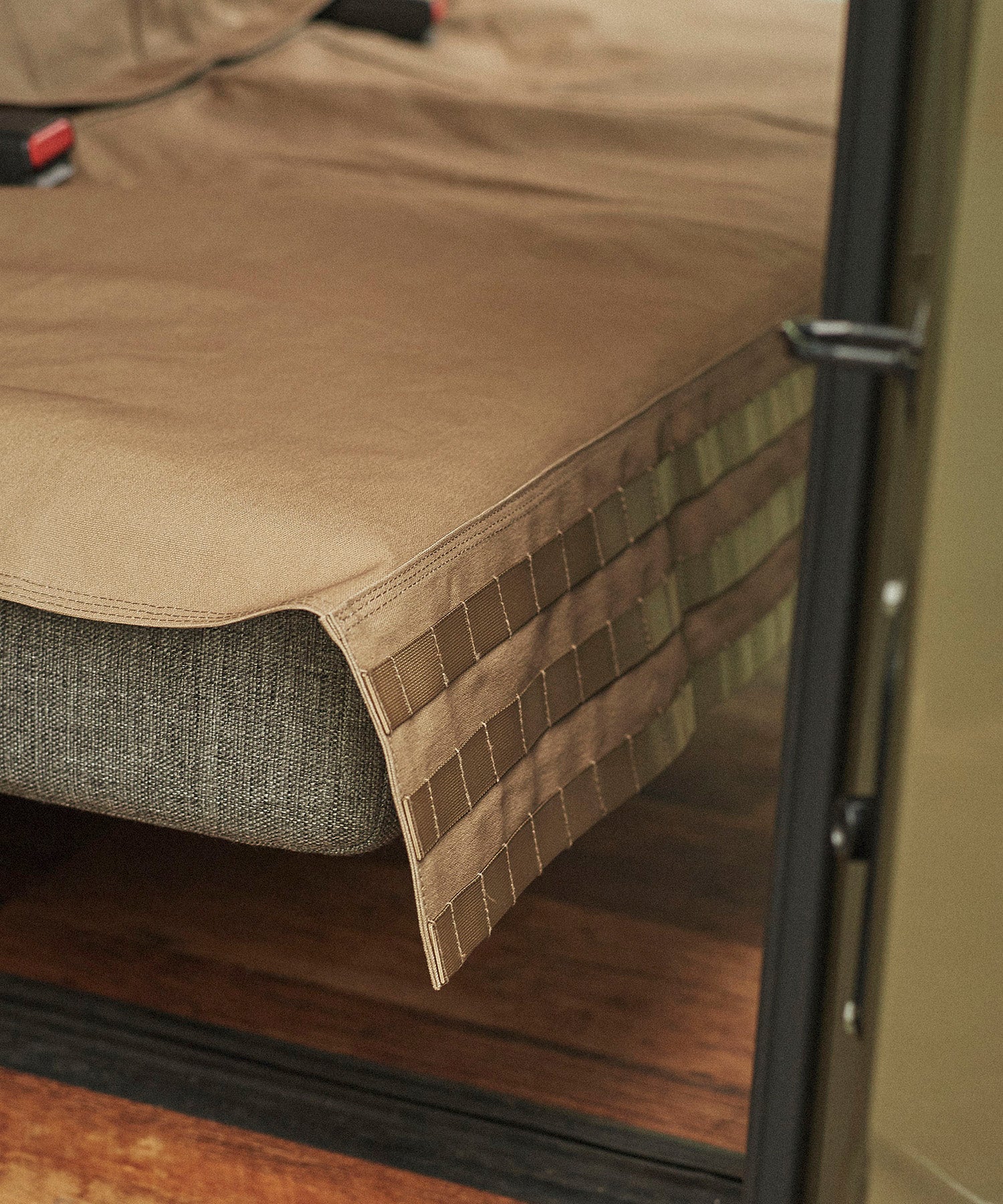 おしゃれ おすすめ カー用品 車 かけるだけ キャンバス 防水 汎用 リア シートカバー