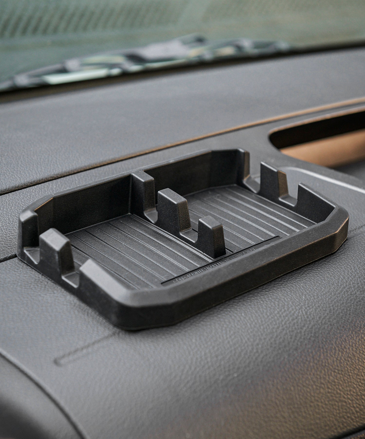 おしゃれ おすすめ カー用品 スマホ スタンド トレイ 便利グッズ 汎用