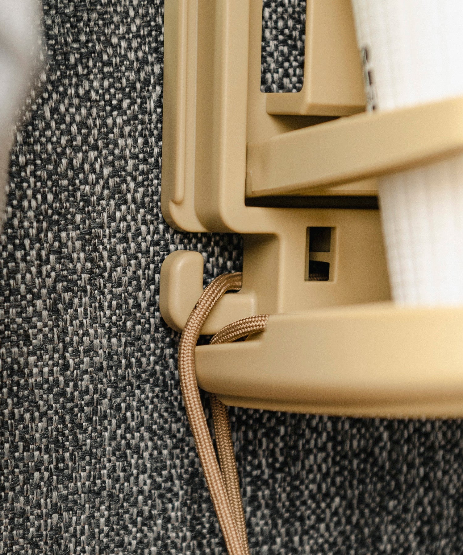 おしゃれ おすすめ カー用品 リア トレイ 便利グッズ 汎用 オートバックス