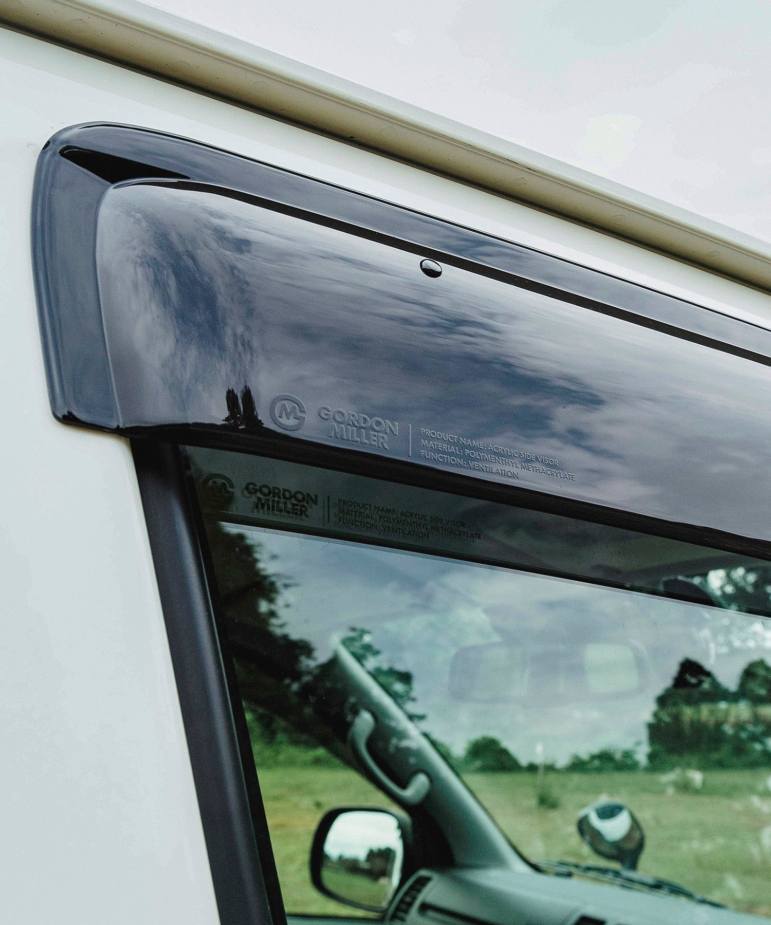 おしゃれ おすすめ カー用品 サイドバイザー ハイエース カスタム オートバックス