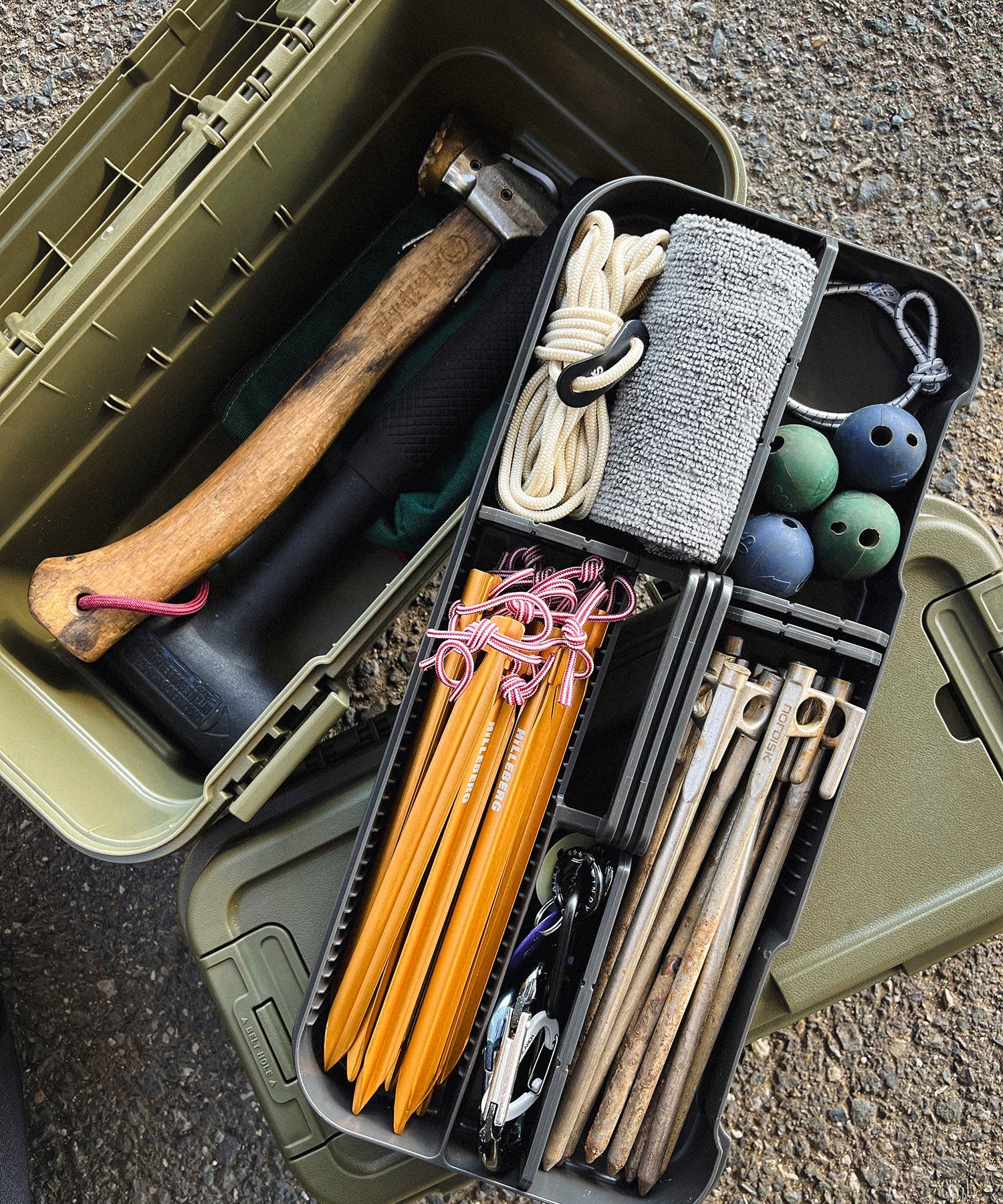 おしゃれ おすすめ 積み重ね フタ付き 収納ボックス スタック カーゴ ミッド 工具箱