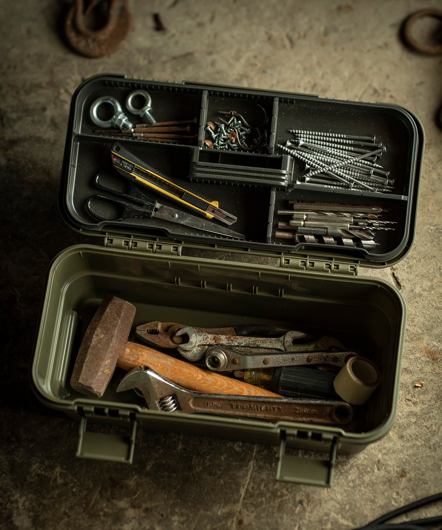 おしゃれ おすすめ 積み重ね フタ付き 収納ボックス スタック カーゴ ミッド 工具箱