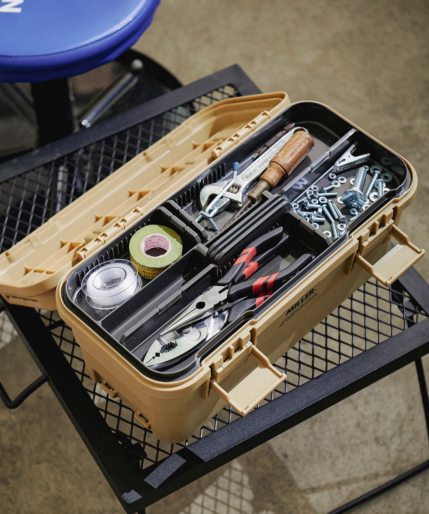 おしゃれ おすすめ 積み重ね フタ付き 収納ボックス スタック カーゴ ミッド 工具箱