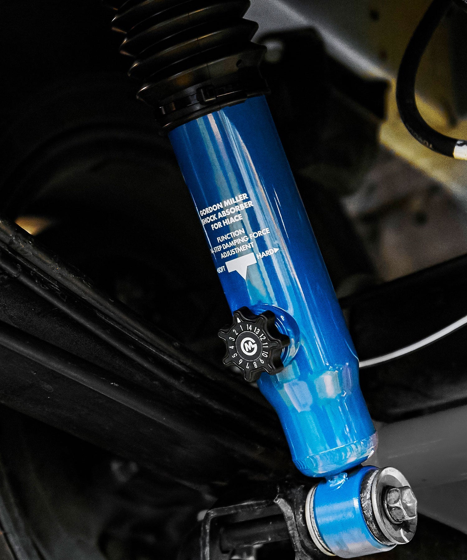 おしゃれ おすすめ カー用品 ショックアブソーバ セット ハイエース カスタム