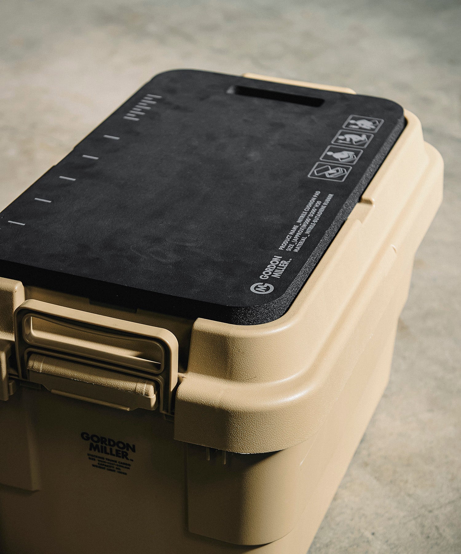 おしゃれ おすすめ 作業用 ニトリル クッション パッド トランクカーゴにも使用可