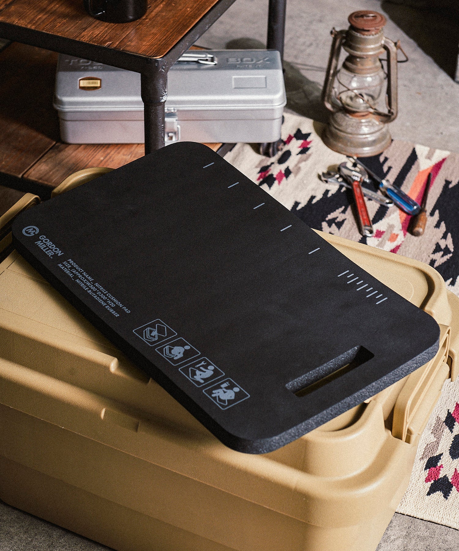 おしゃれ おすすめ 作業用 ニトリル クッション パッド トランクカーゴにも使用可