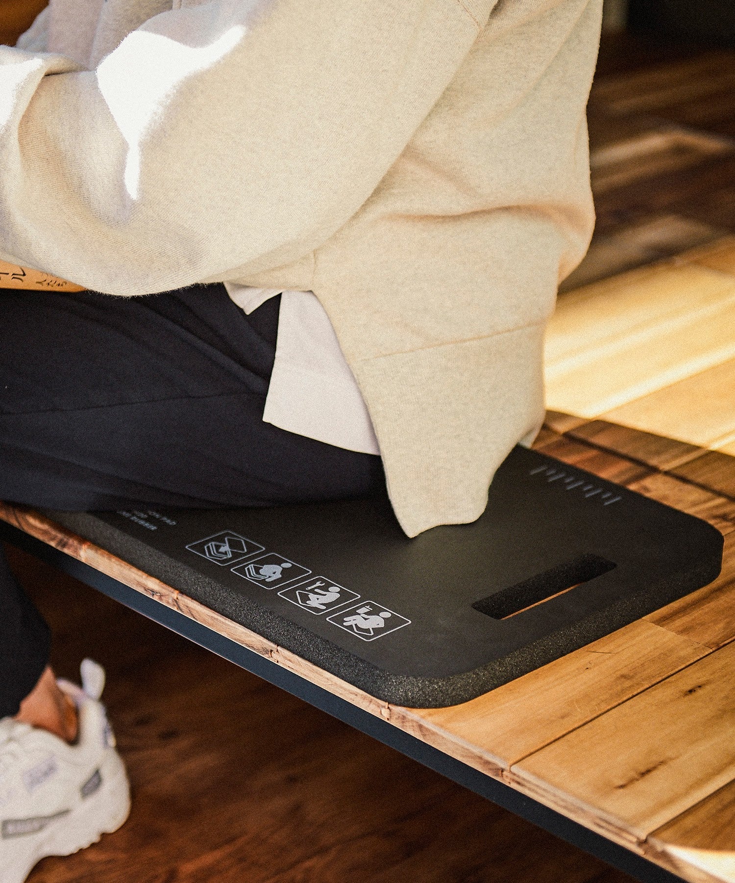 おしゃれ おすすめ 作業用 ニトリル クッション パッド トランクカーゴにも使用可