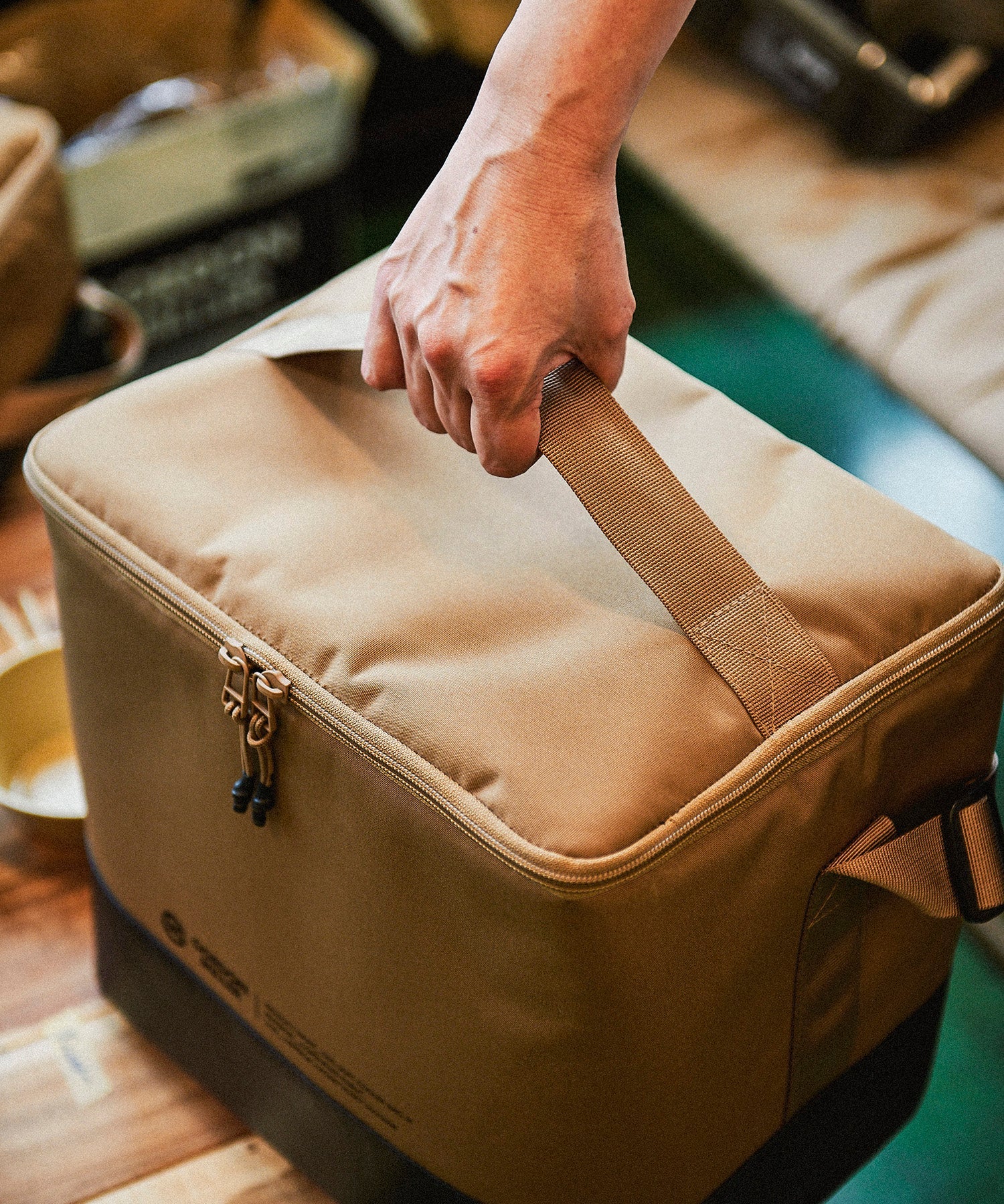 おしゃれ おすすめ アウトドア コーデュラ ソフト クーラーボックス 保冷バッグ