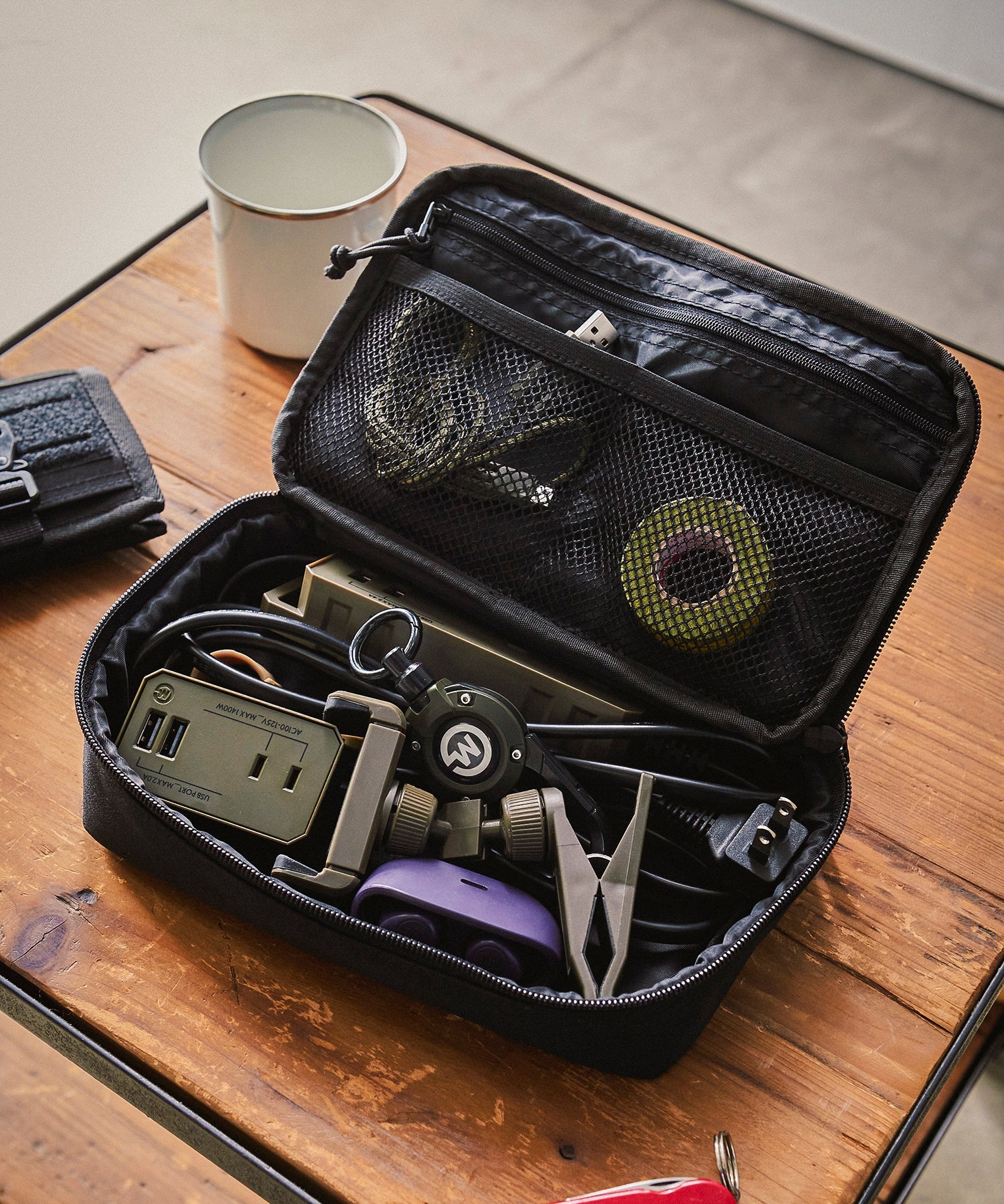 おしゃれ おすすめ ワークウェア ブランド コーデュラ ガジェットポーチ 撥水 防水