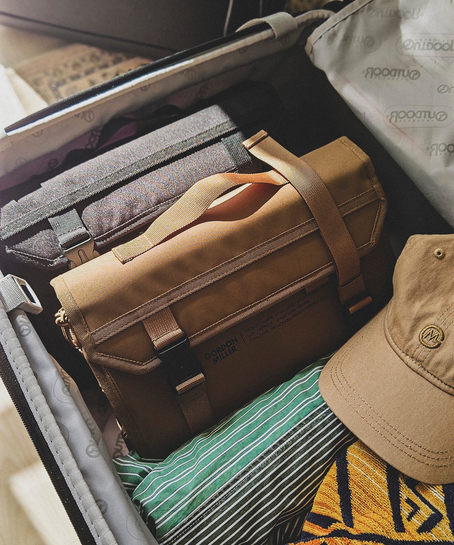 おしゃれ おすすめ カー用品 コーデュラ ハンギング ロール ポーチ 便利グッズ 収納