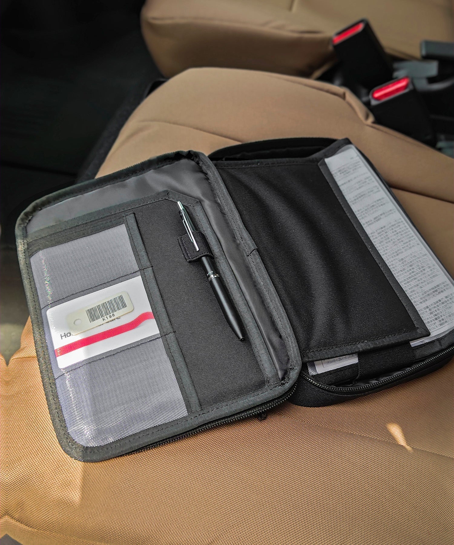 おしゃれ おすすめ カー用品 コーデュラ 車検証ポーチ 便利グッズ オートバックス