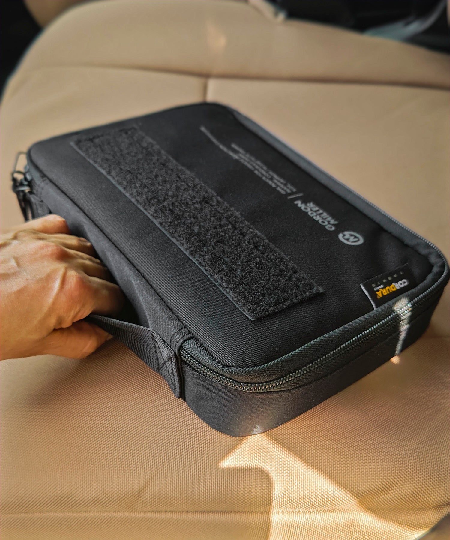 おしゃれ おすすめ カー用品 コーデュラ 車検証ポーチ 便利グッズ オートバックス