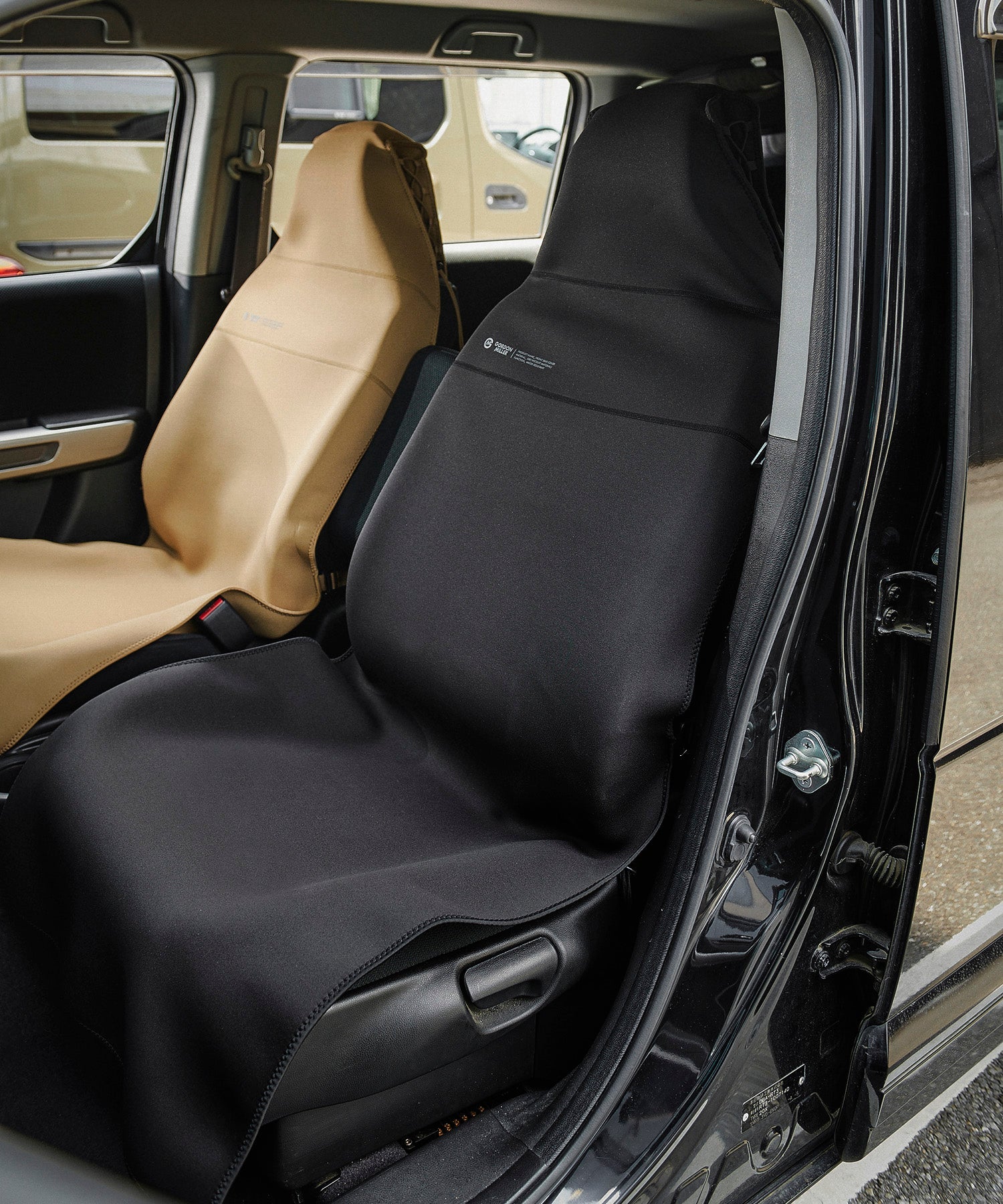 おしゃれ おすすめ カー用品 車 かけるだけ SBR 防水 汎用 フロント シートカバー