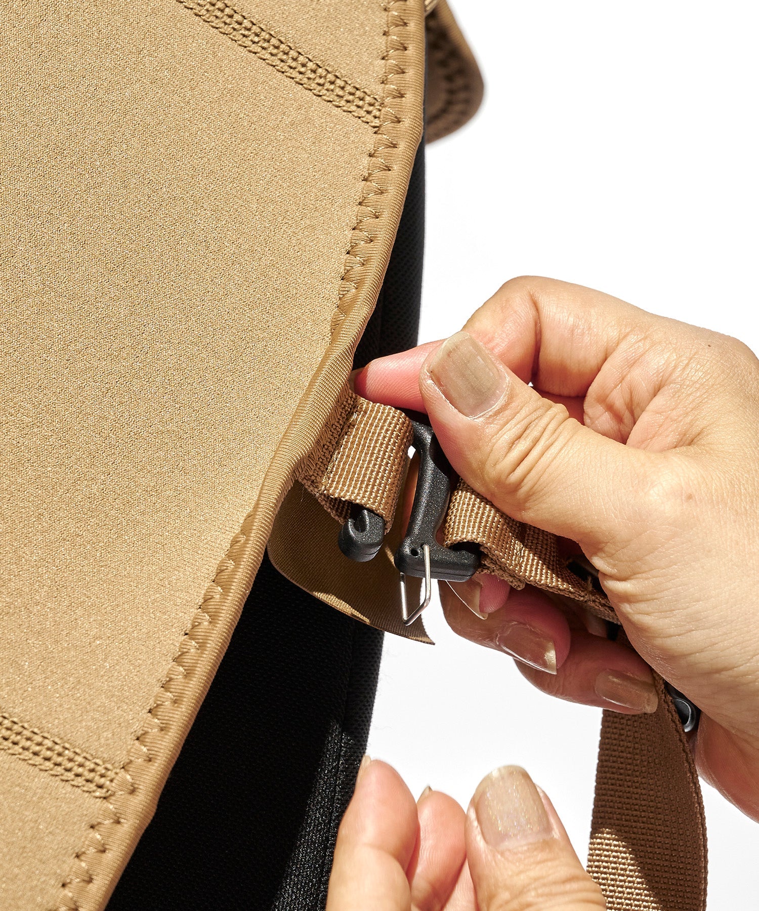 おしゃれ おすすめ カー用品 車 かけるだけ SBR 防水 汎用 フロント シートカバー