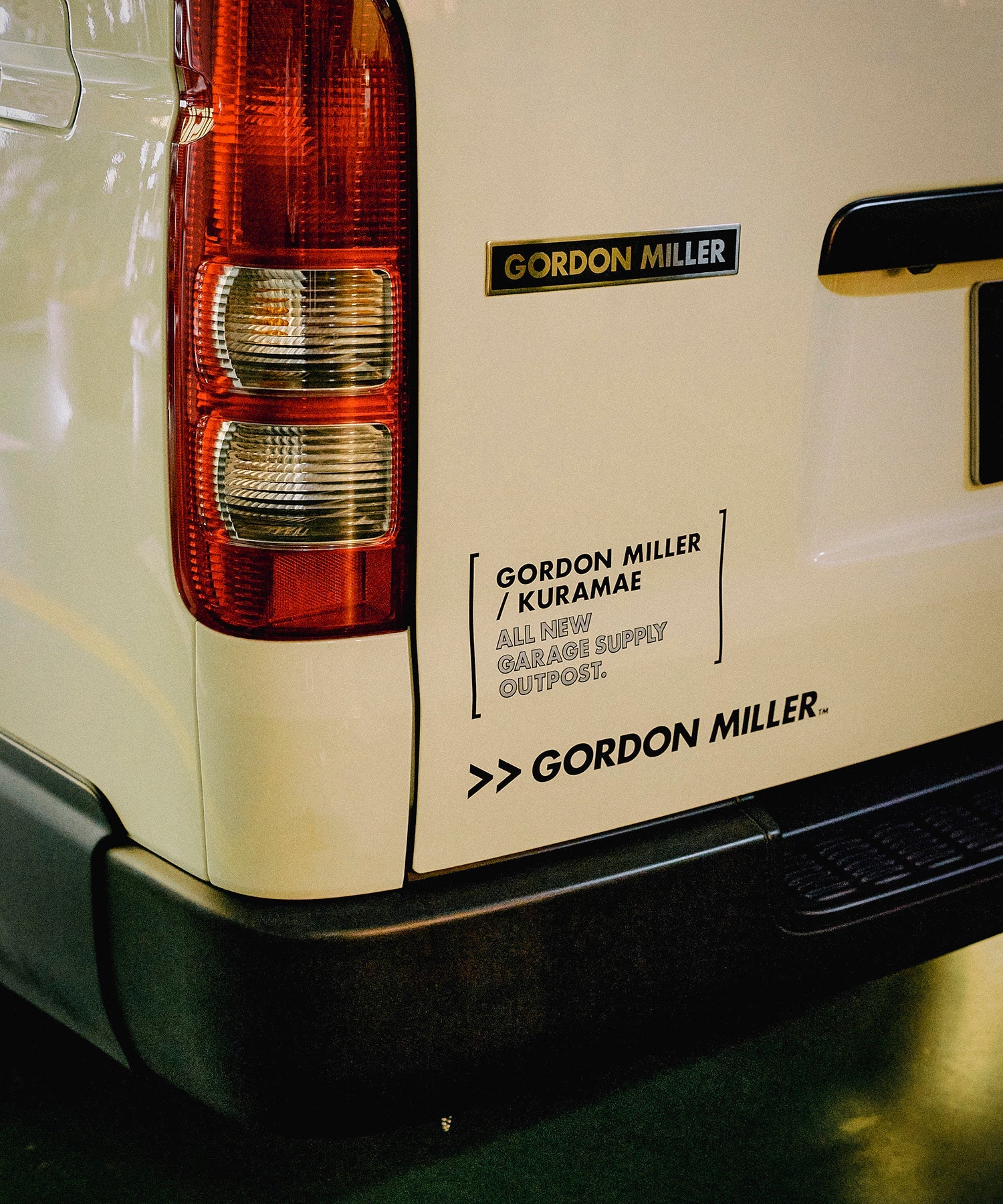 おしゃれ おすすめ カー用品 カットステッカー カスタム オートバックス