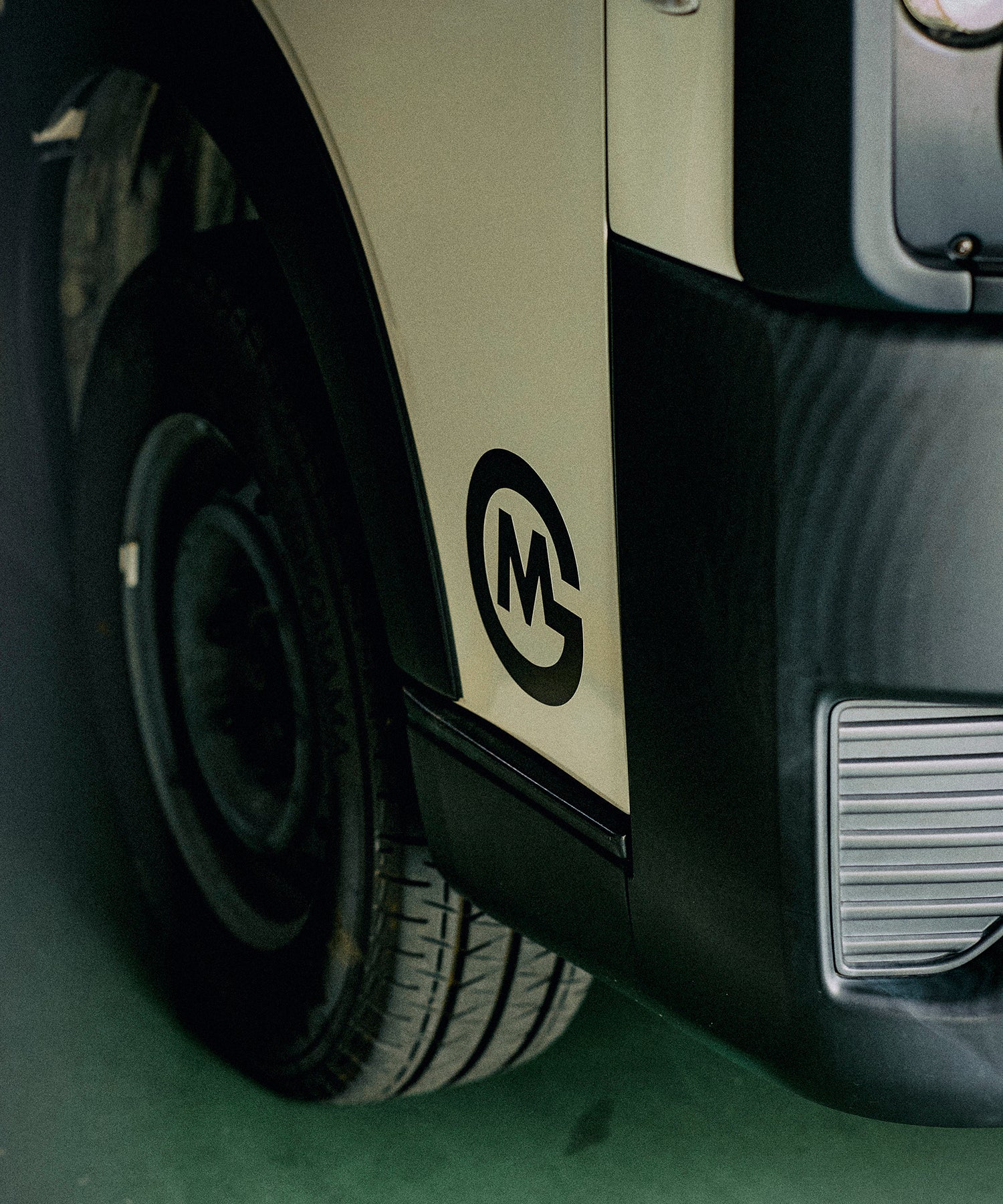 おしゃれ おすすめ カー用品 カットステッカー カスタム オートバックス