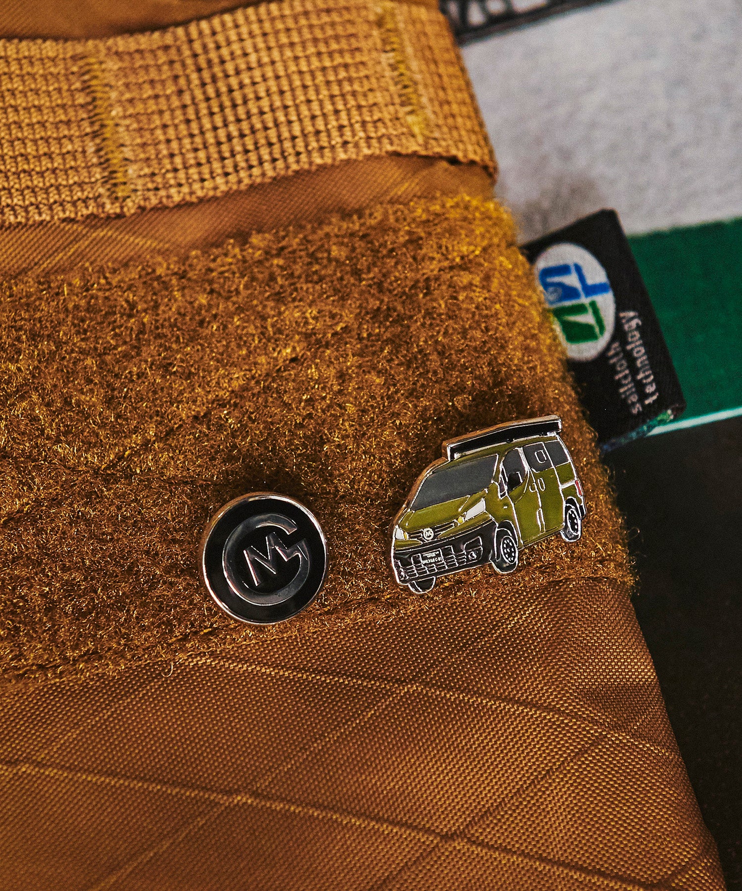 おしゃれ おすすめ カー用品 ピンズ バッジ カスタム オートバックス